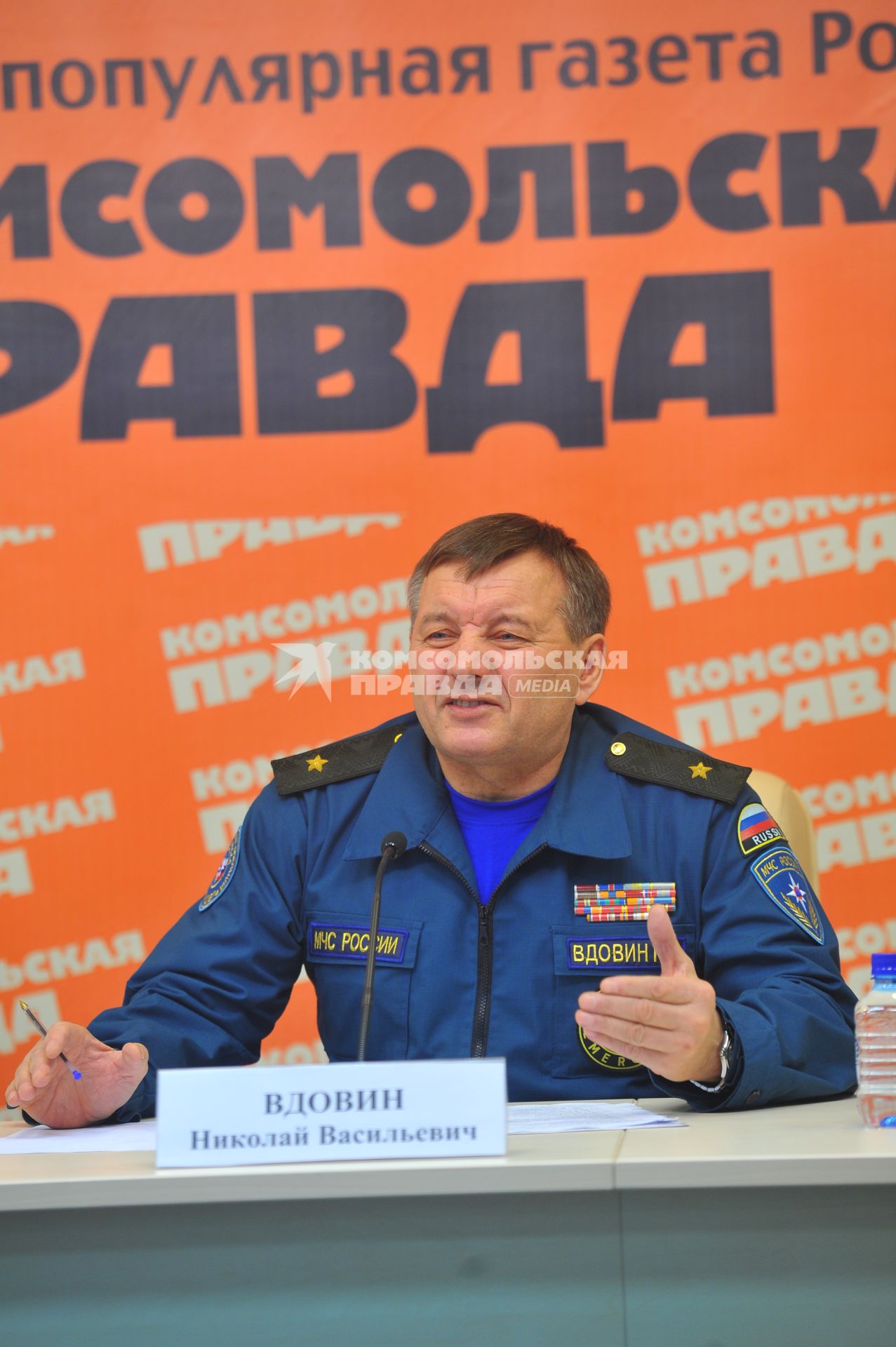 Вдовин Николай  - начальник Центра по проведению спасательных операций особого риска ЛИДЕР. 13 декабря 2011 года.