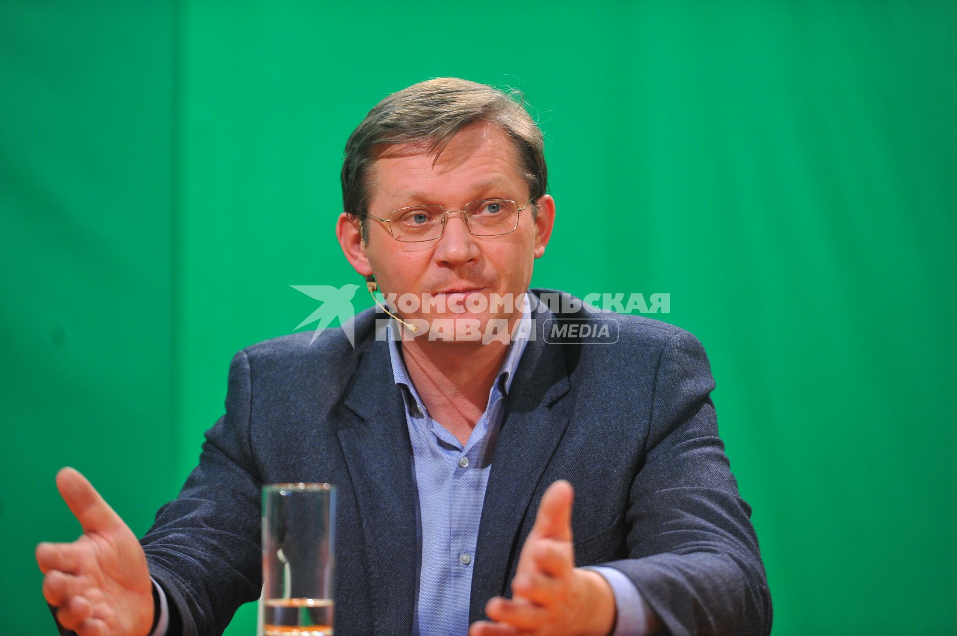 Владимир Рыжков - сопредседатель Партии народной свободы ПАРНАС.  В ИД КП. 13 декабря 2011 года.