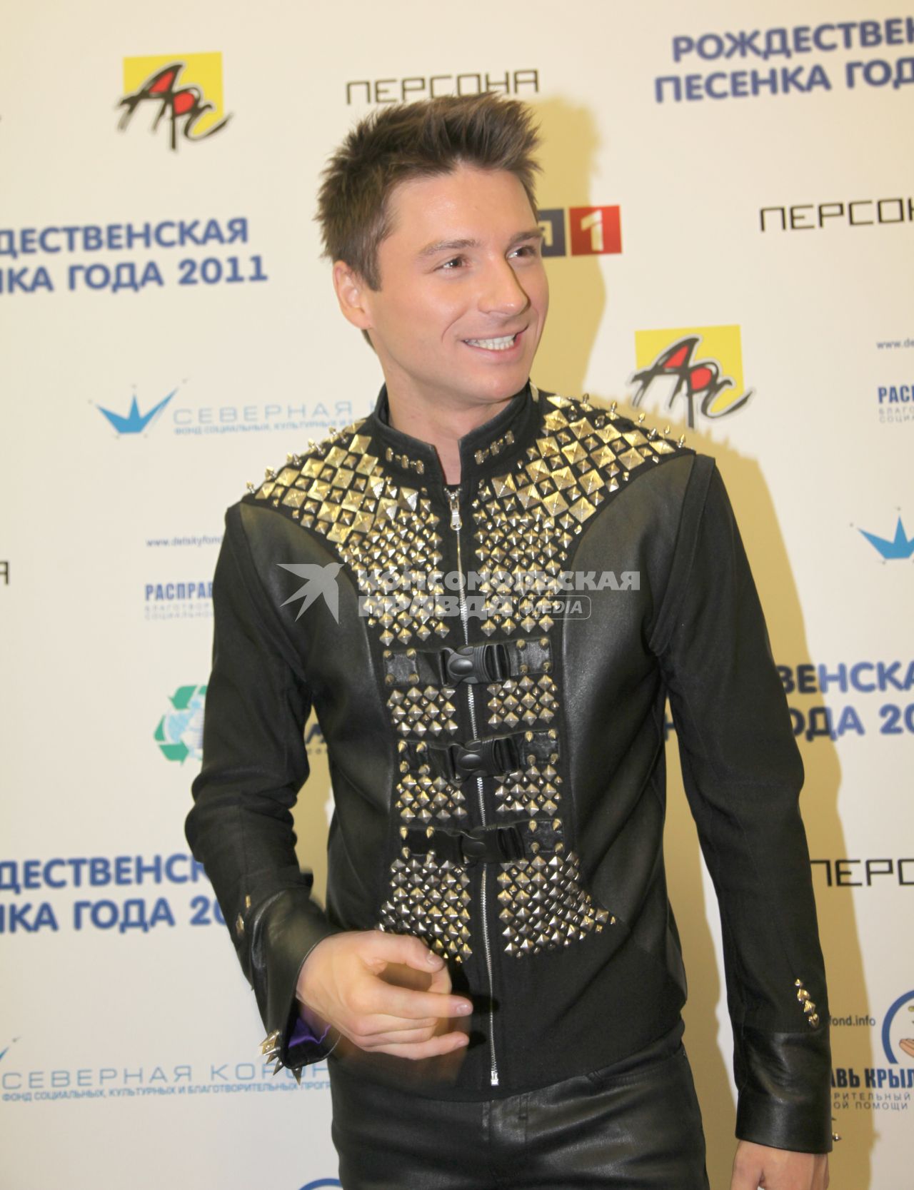 Церемония вручения премии \"Песенка года 2011\". На снимке певец Сергей Лазарев. 07 декабря 2011 года.