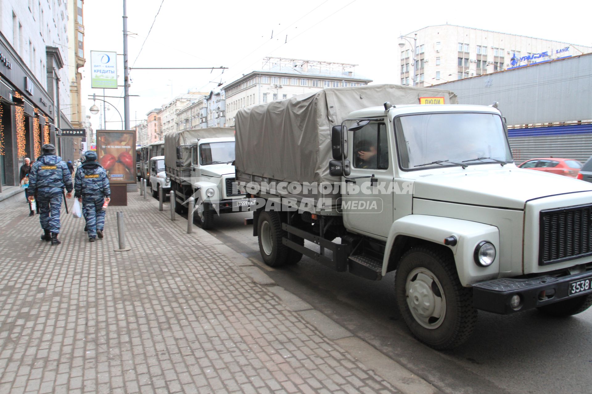 Полиция на улице.7 декабря 2011