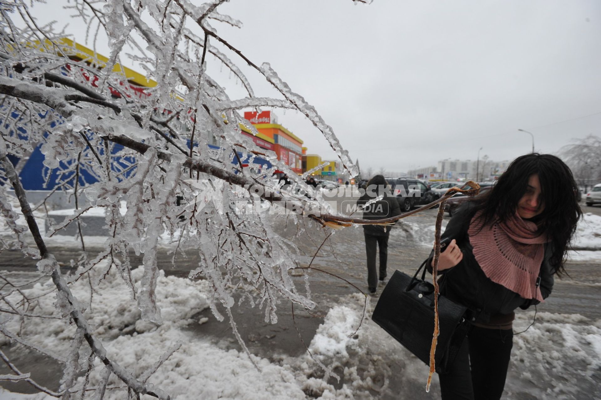 Последствия ледяного дождя в Москве. 26 декабря  2010 года.