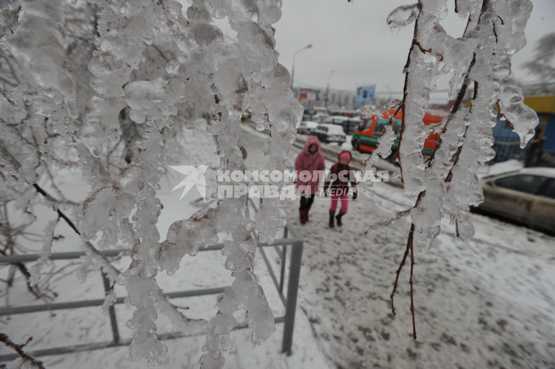 Последствия ледяного дождя в Москве. 26 декабря  2010 года.