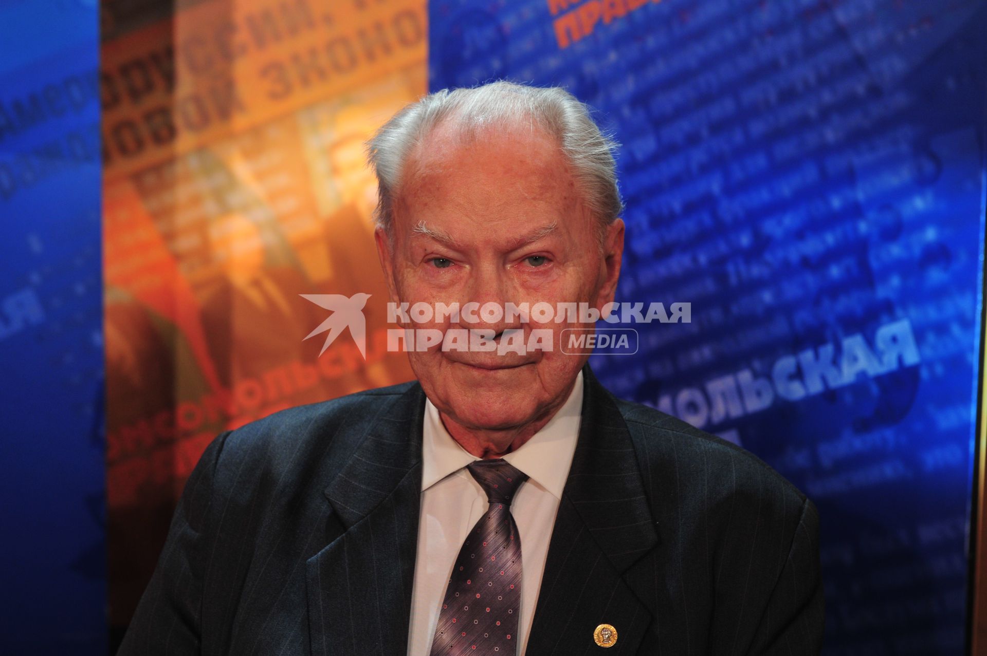 Сергей Зеленцов - генерал-лейтенант, член-корреспондент Академии военных наук, участвовал в переговорах с США о сокращении СНВ в КП. 9 декабря 2011 года.