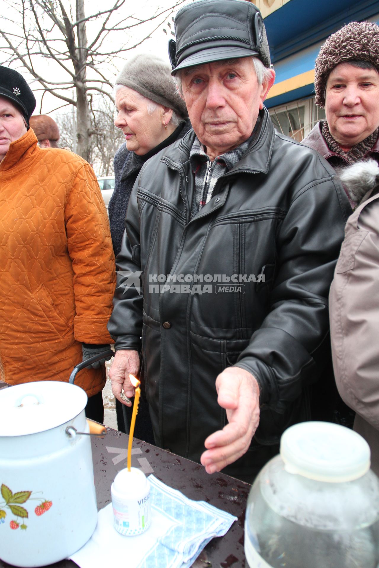 Крещение на реке Кубань. 19 января 2012.