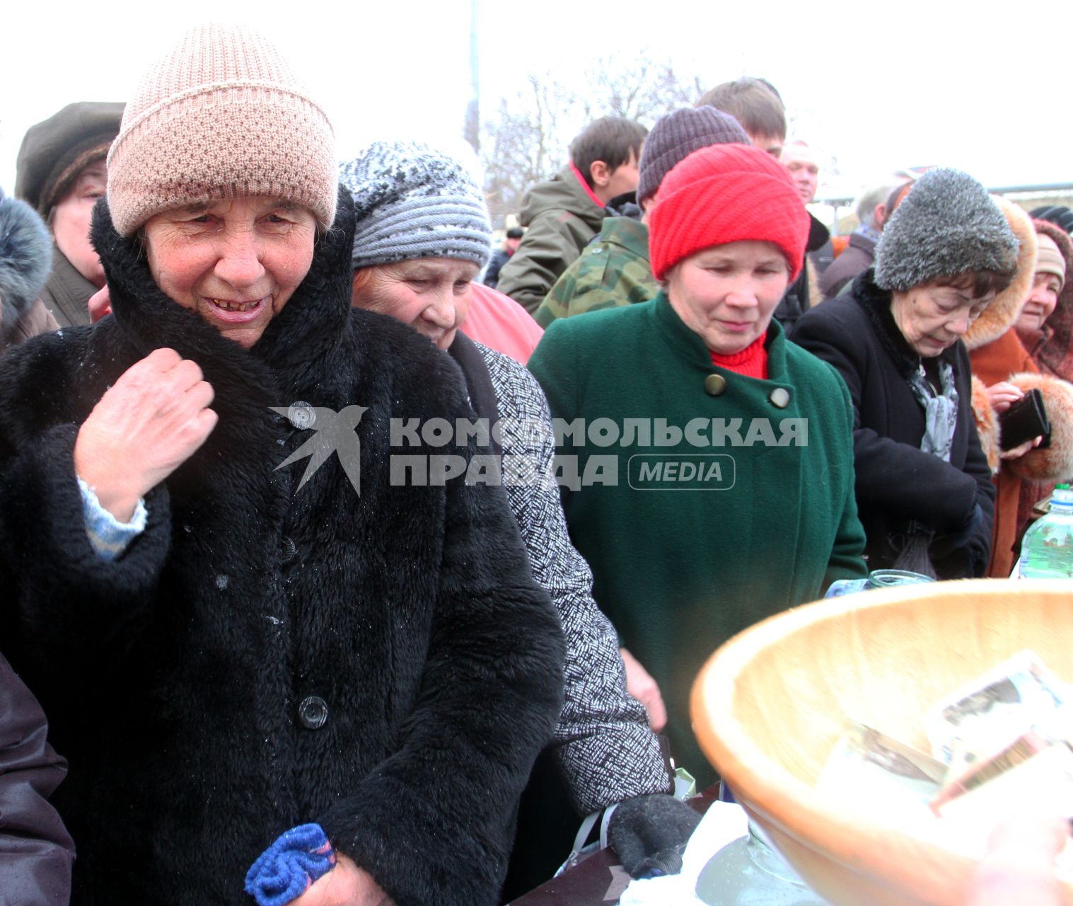 Крещение на реке Кубань. 19 января 2012.