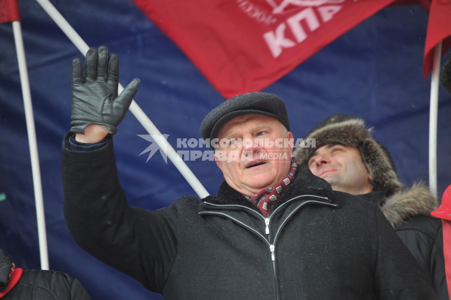 Во время митинга КПРФ  ЗА ДОСТОЙНУЮ ЖИЗНЬ И ЧЕСТНЫЕ ВЫБОРЫ  на Манежной площади. На снимке: лидер КПРФ Геннадий Зюганов. 21 января 2012 года.
