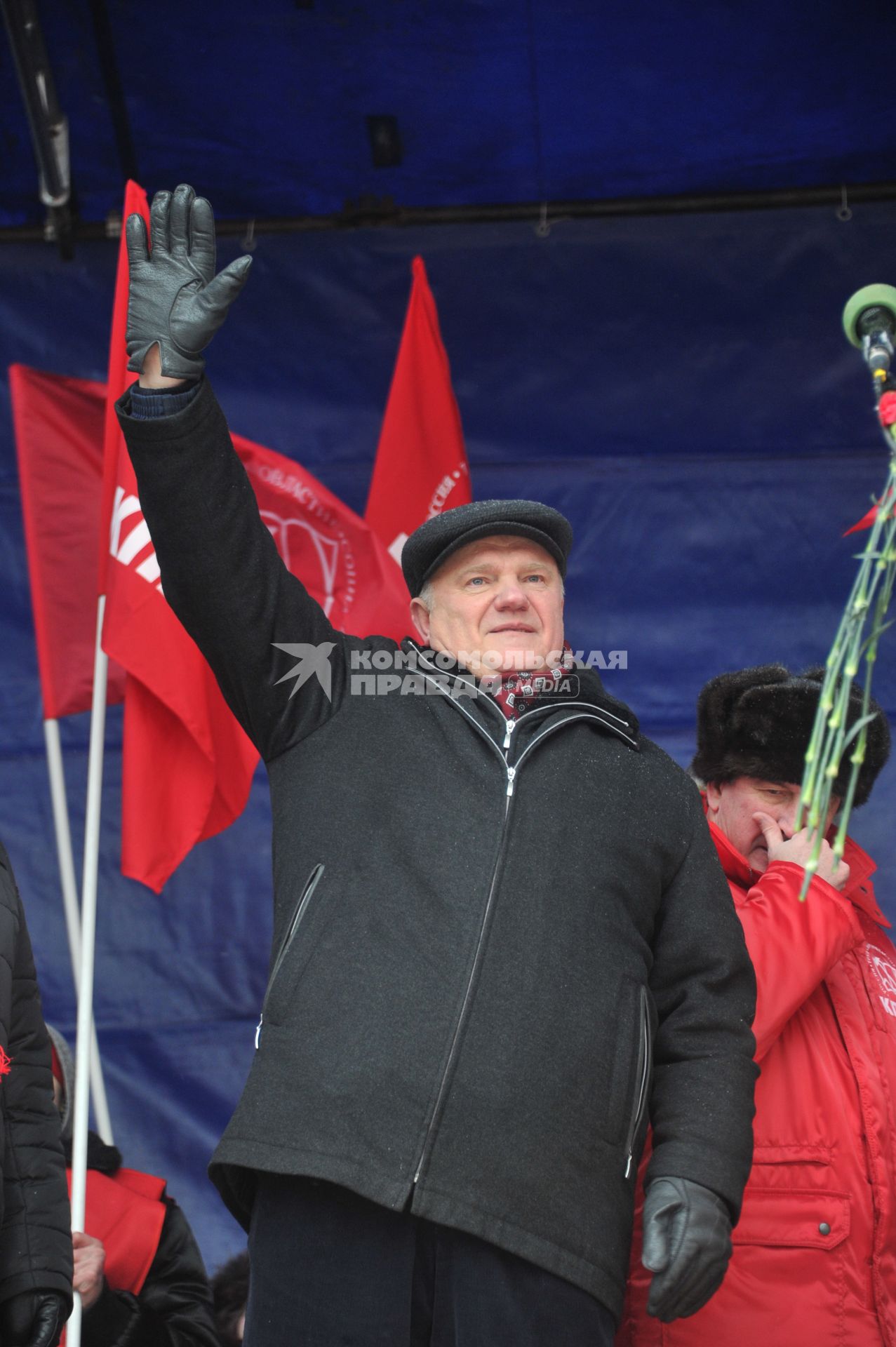 Во время митинга КПРФ  ЗА ДОСТОЙНУЮ ЖИЗНЬ И ЧЕСТНЫЕ ВЫБОРЫ  на Манежной площади. На снимке: лидер КПРФ Геннадий Зюганов. 21 января 2012 года.