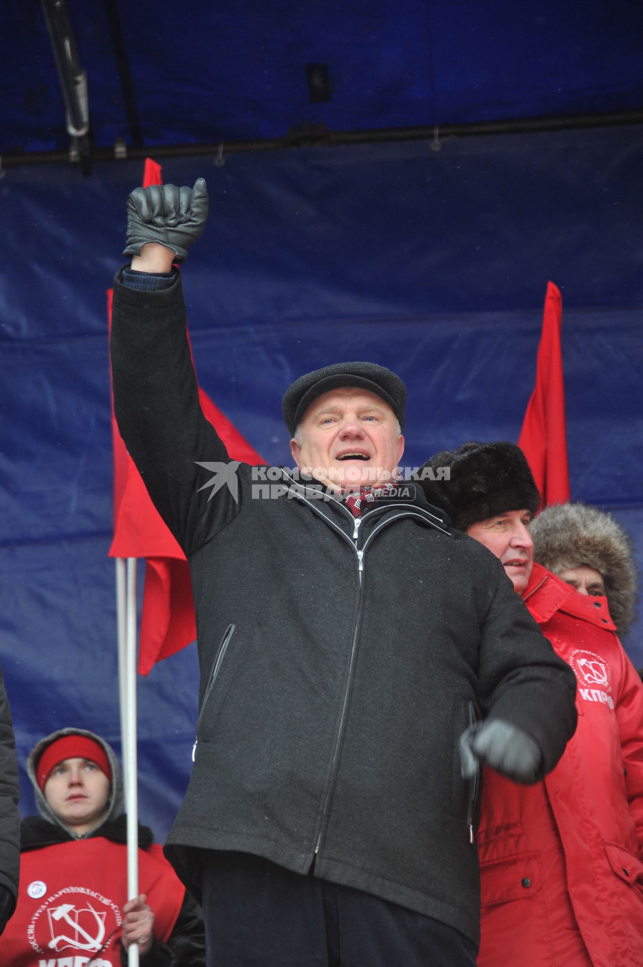 Во время митинга КПРФ  ЗА ДОСТОЙНУЮ ЖИЗНЬ И ЧЕСТНЫЕ ВЫБОРЫ  на Манежной площади. На снимке: лидер КПРФ Геннадий Зюганов. 21 января 2012 года.