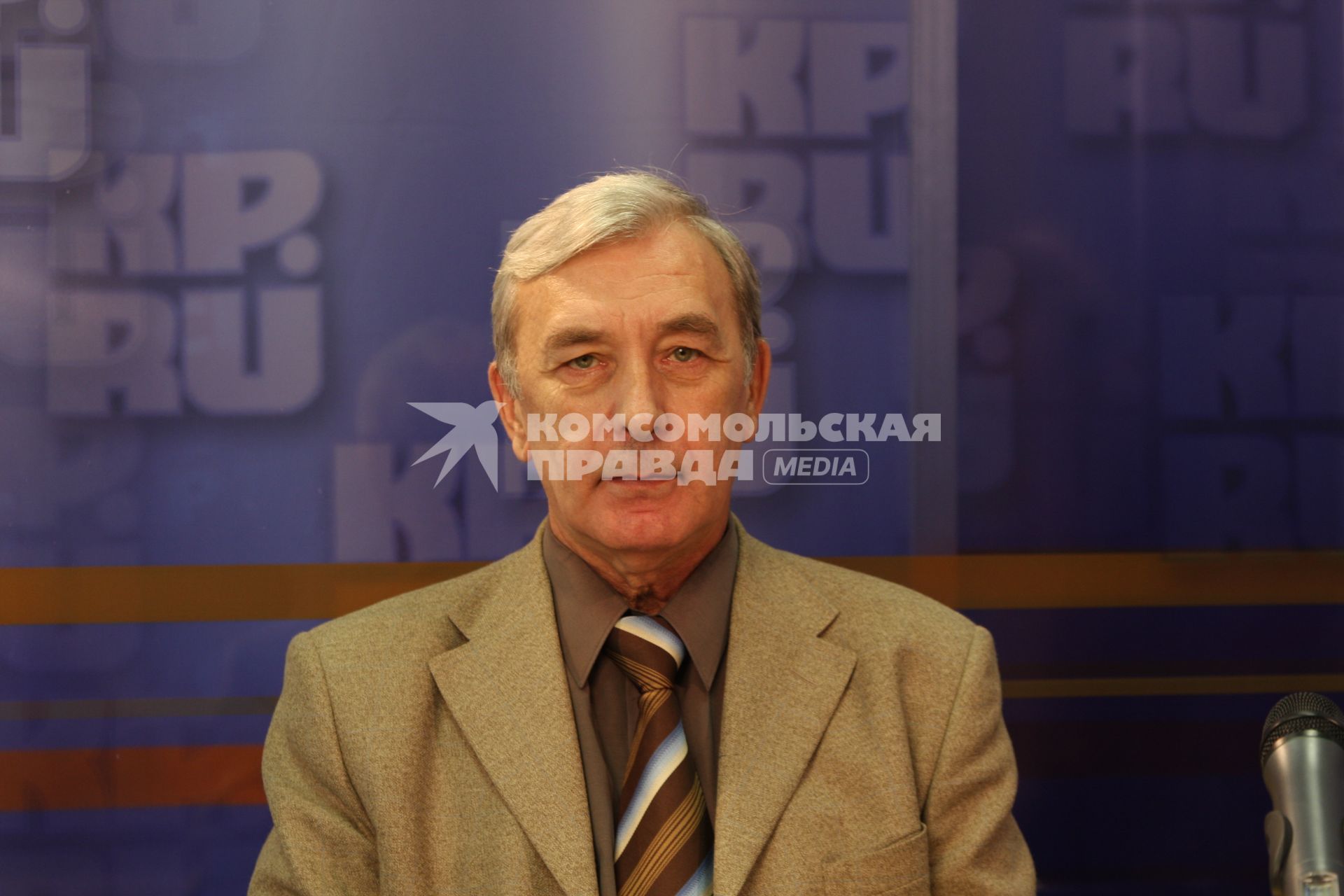 Известный психиатр, руководитель Центра правовой и психологической помощи, профессор Михаил Виноградов в КП. 15 октября 2008 года.