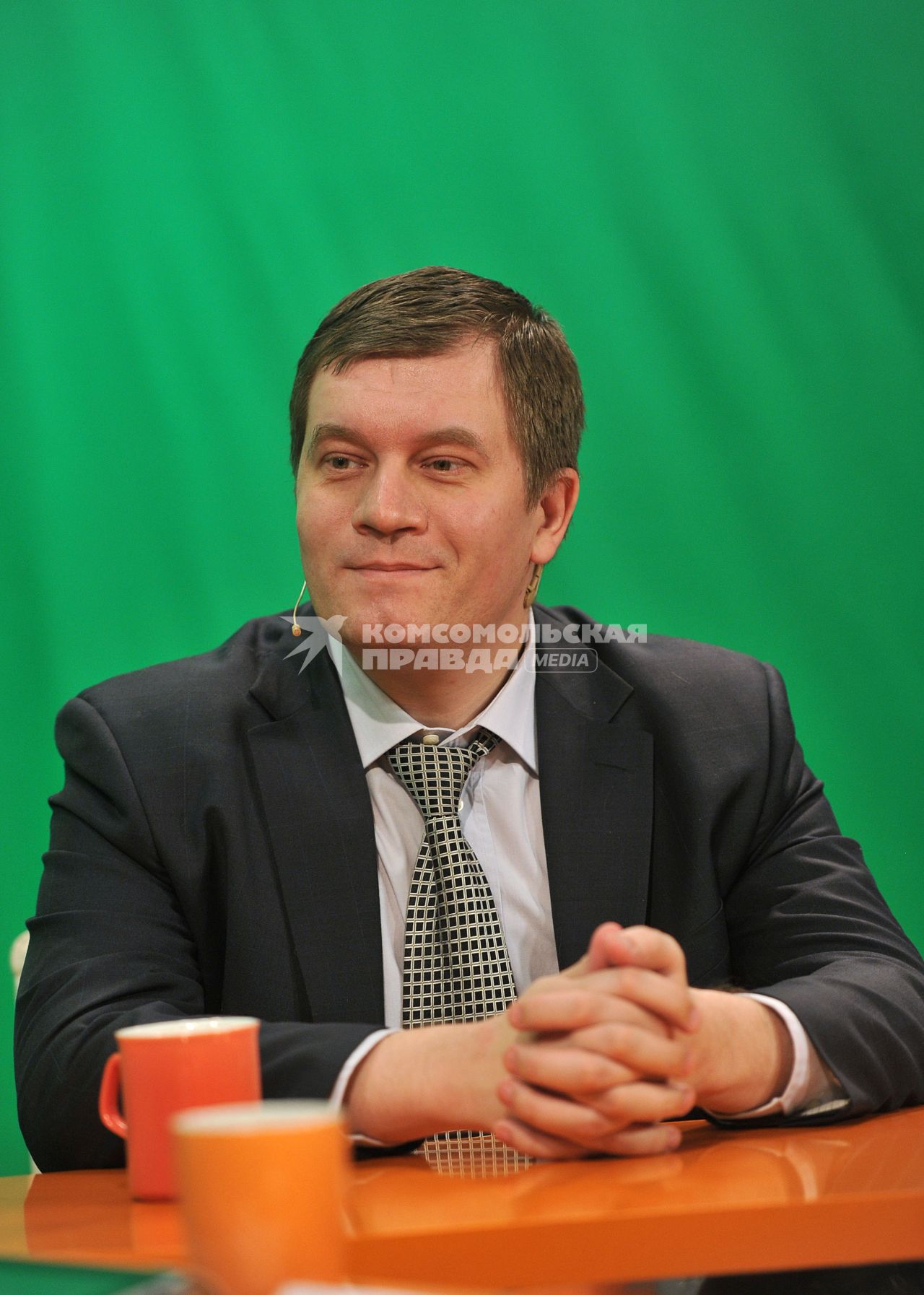 Политолог, член правления Фонда ИНСТИТУТ РАЗВИТИЯ, заведующий международного отдела журнала СМЫСЛ Павел Святенков. В ИД КП. 25 января 2012 года.