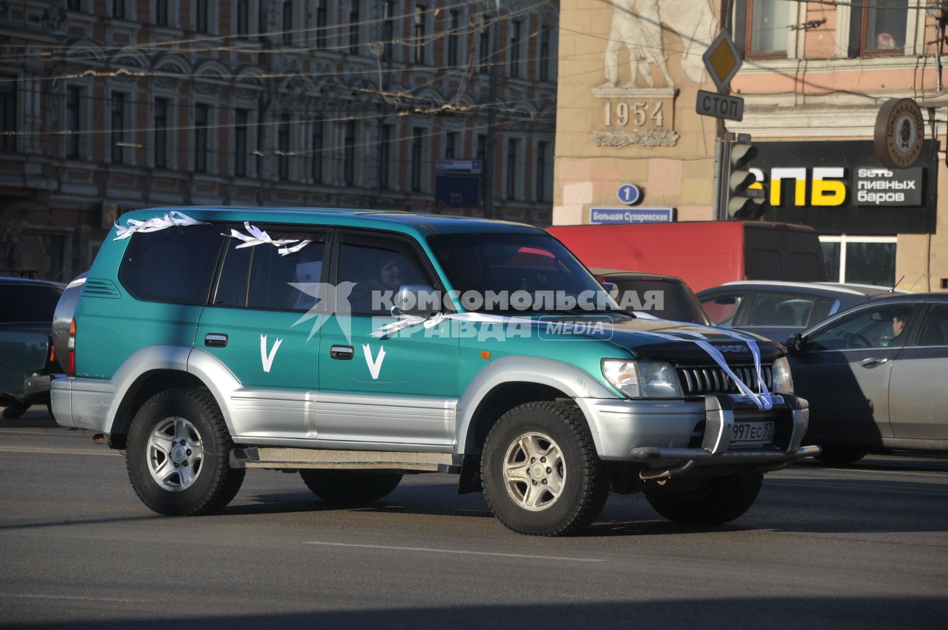 В Москве на Садовом кольце прошел автопробег  ЗА ЧЕСТНЫЕ ВЫБОРЫ. 29 января 2012