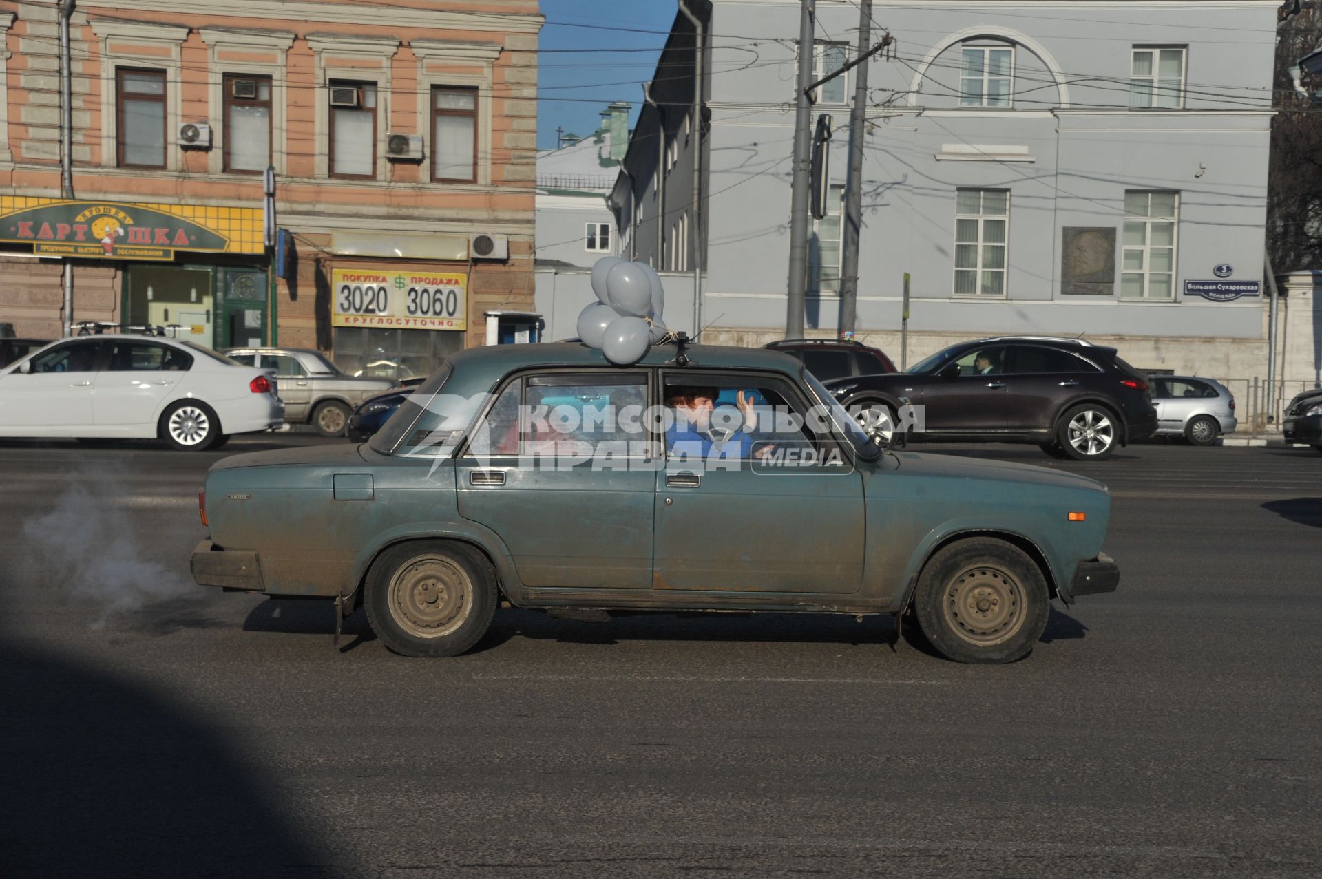 В Москве на Садовом кольце прошел автопробег  ЗА ЧЕСТНЫЕ ВЫБОРЫ. 29 января 2012