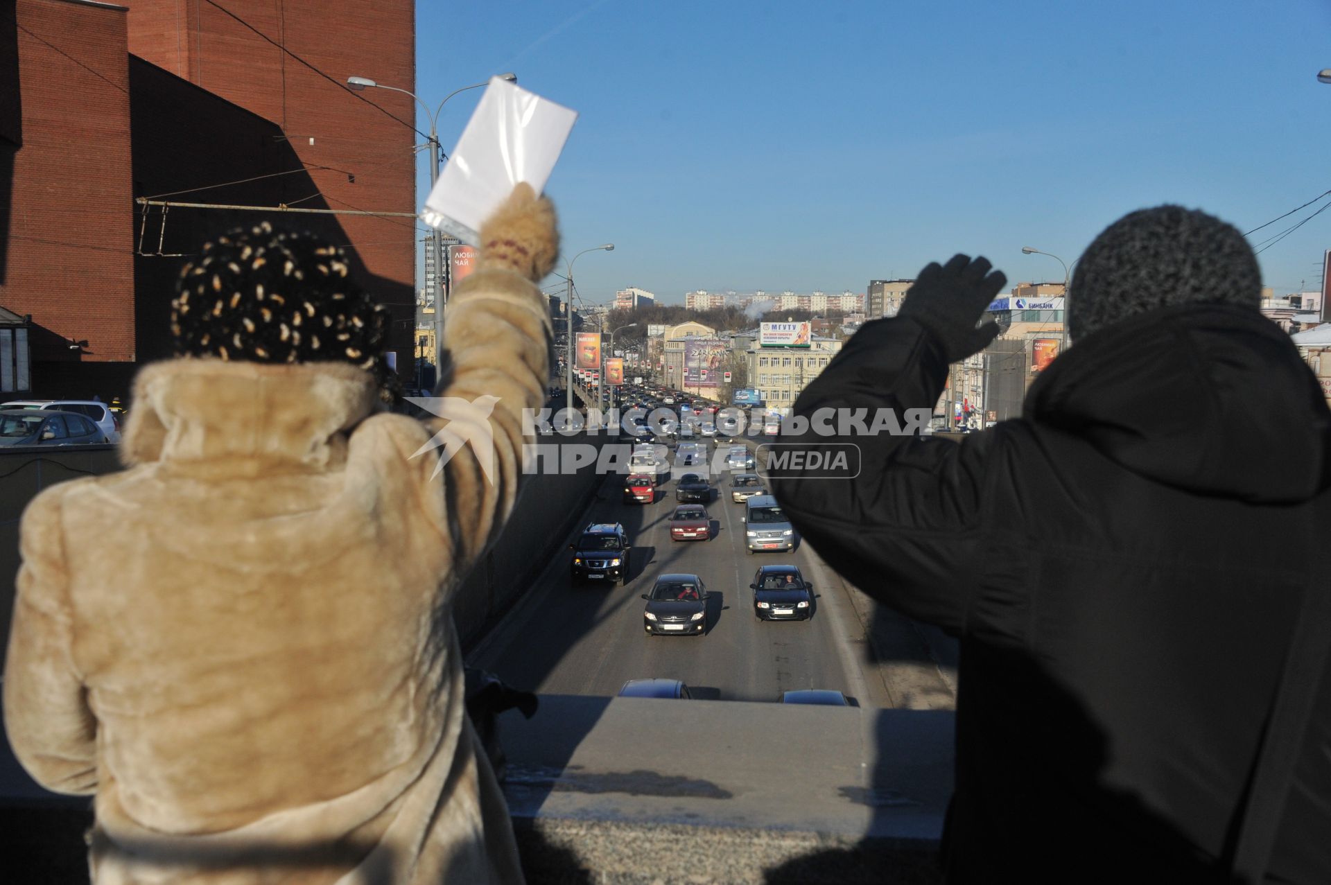 В Москве на Садовом кольце прошел автопробег  ЗА ЧЕСТНЫЕ ВЫБОРЫ. 29 января 2012