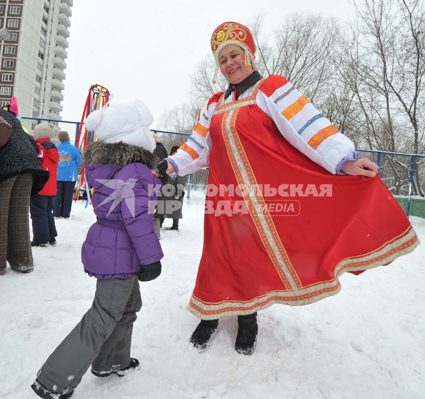 Празднование Масленицы.