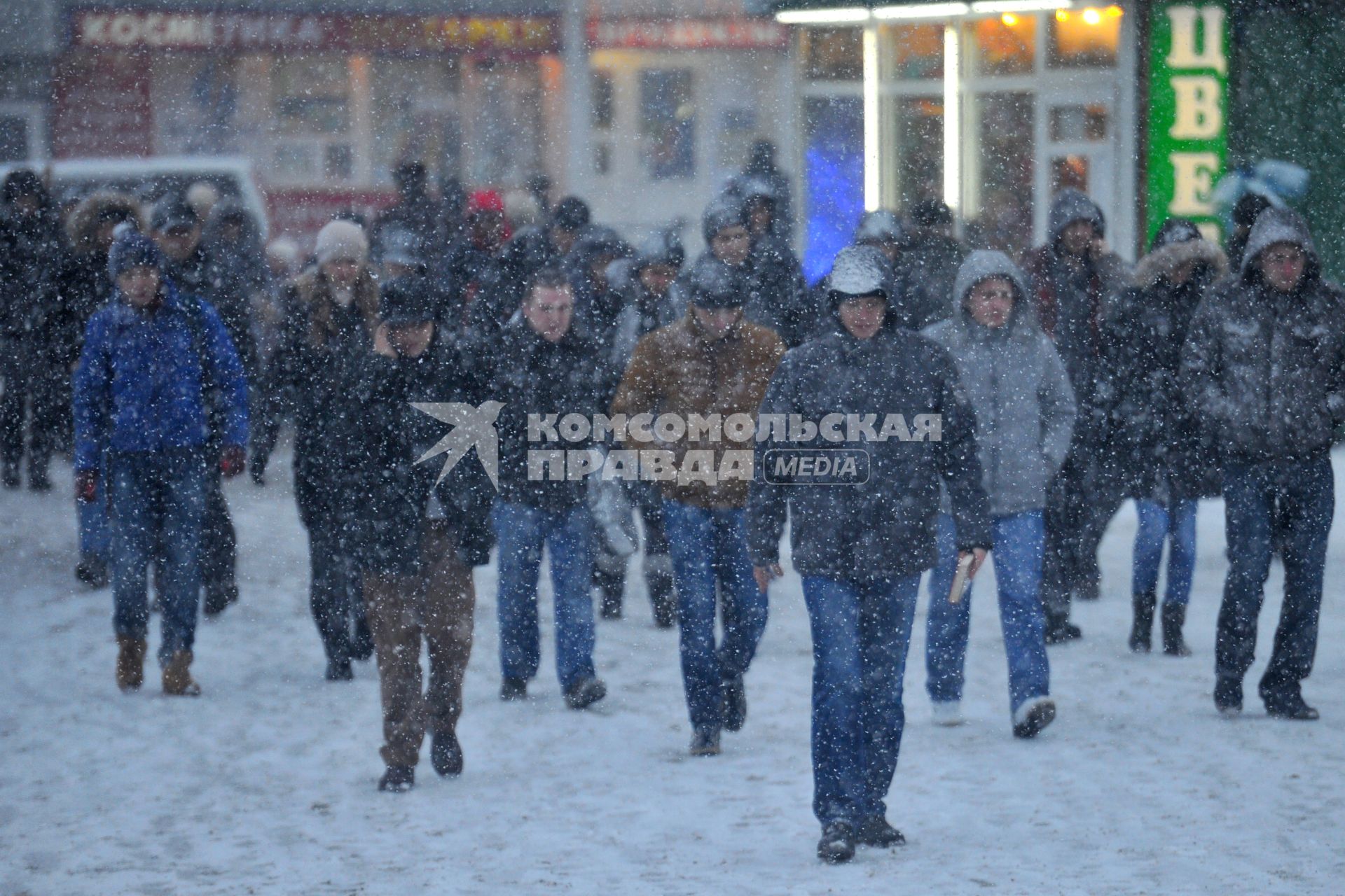 Снегопад в городе.