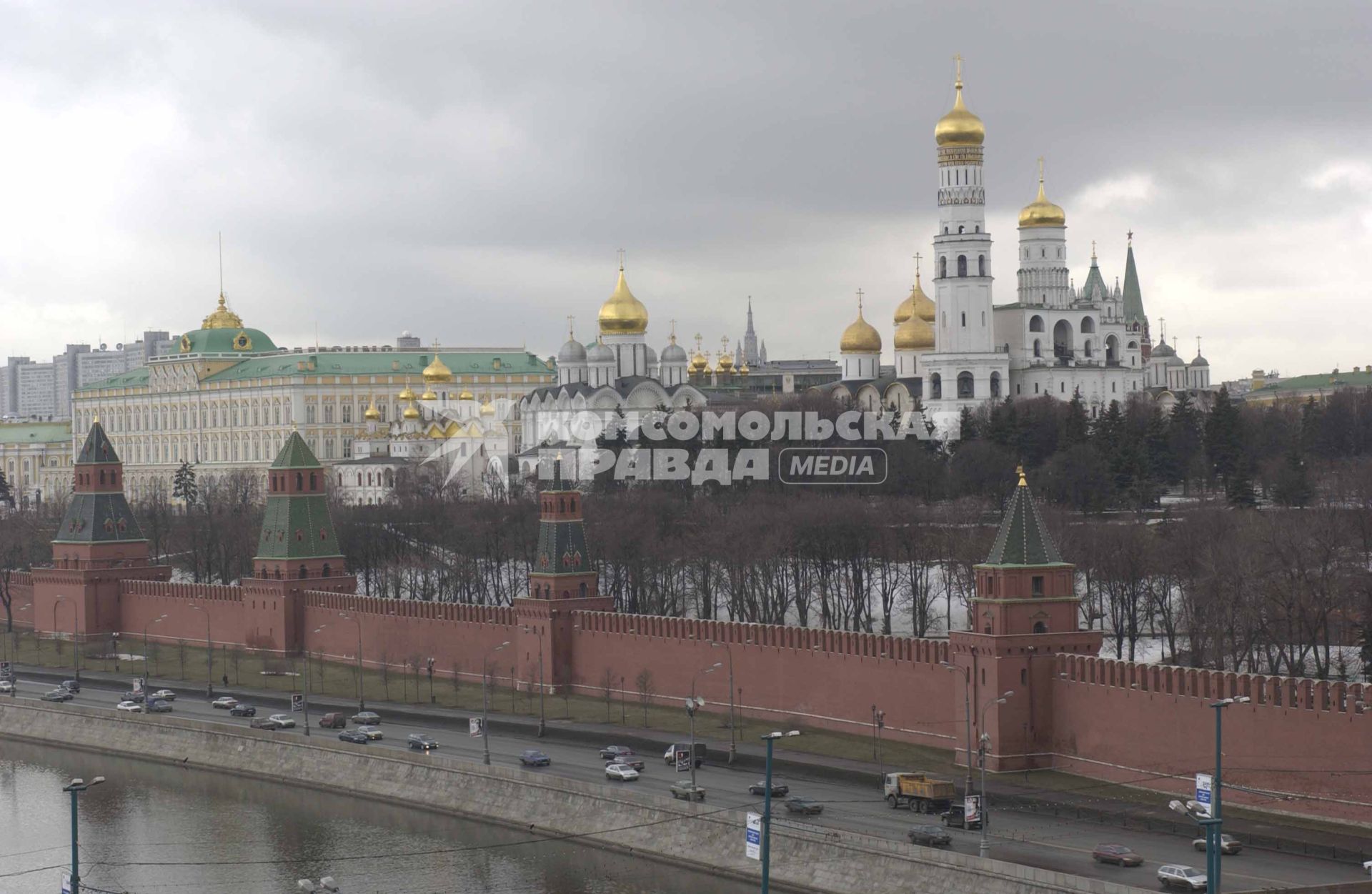 Вид на Кремль с моста.