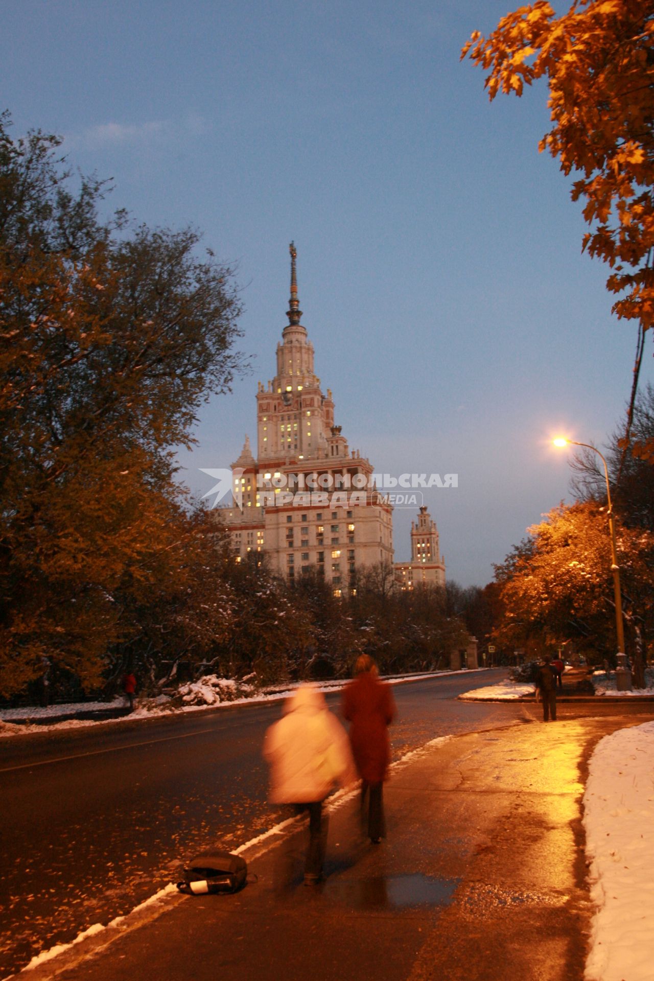 Виды Москвы. На снимке здание Московского государственного университета имени М.В.Ломоносова.