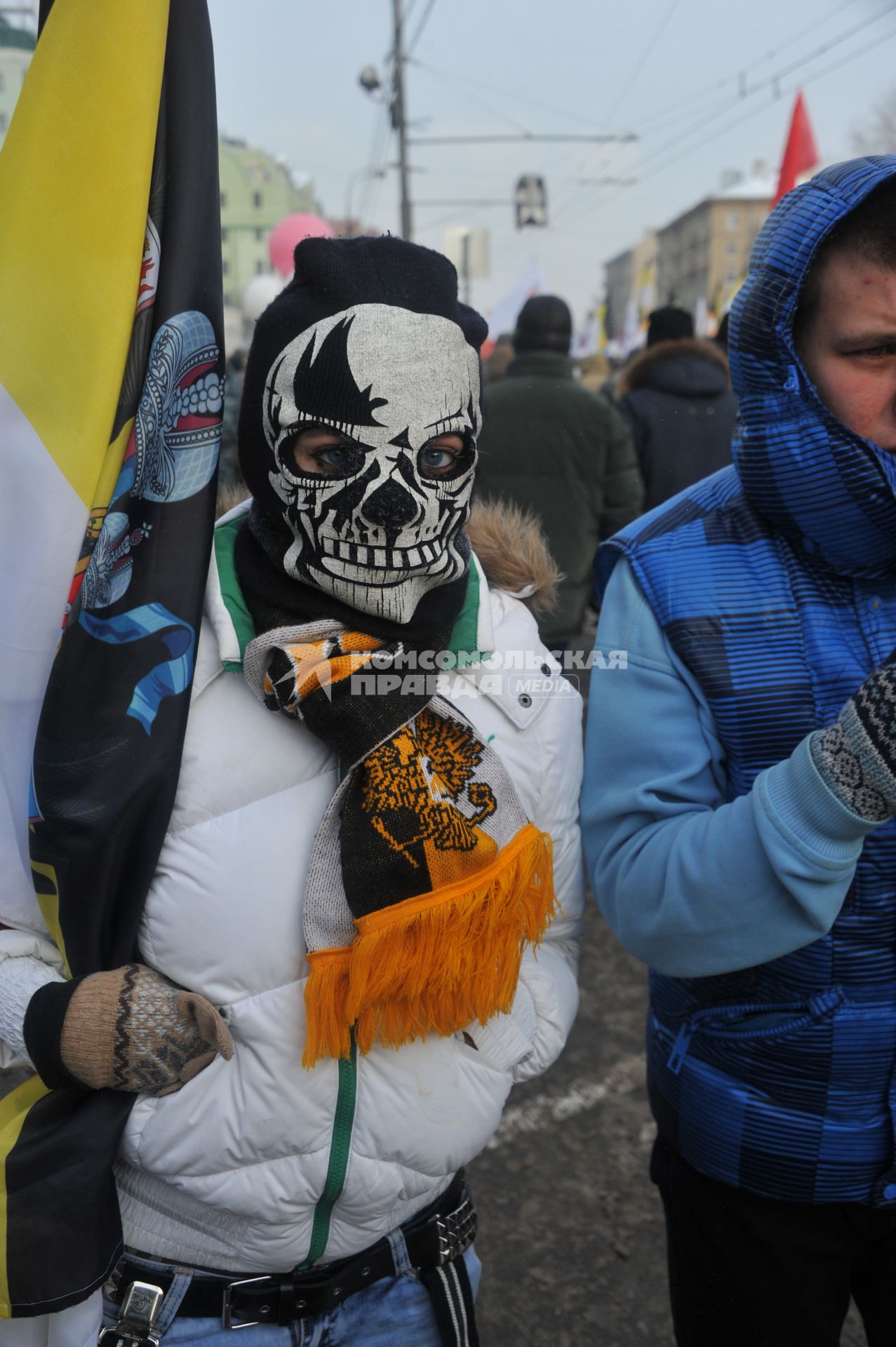 Болотная площадь. На снимке: участники митинга оппозиции `За честные выборы`.  Акция прошла в форме шествия от Калужской площади по улице Большая Якиманка до Болотной площади.