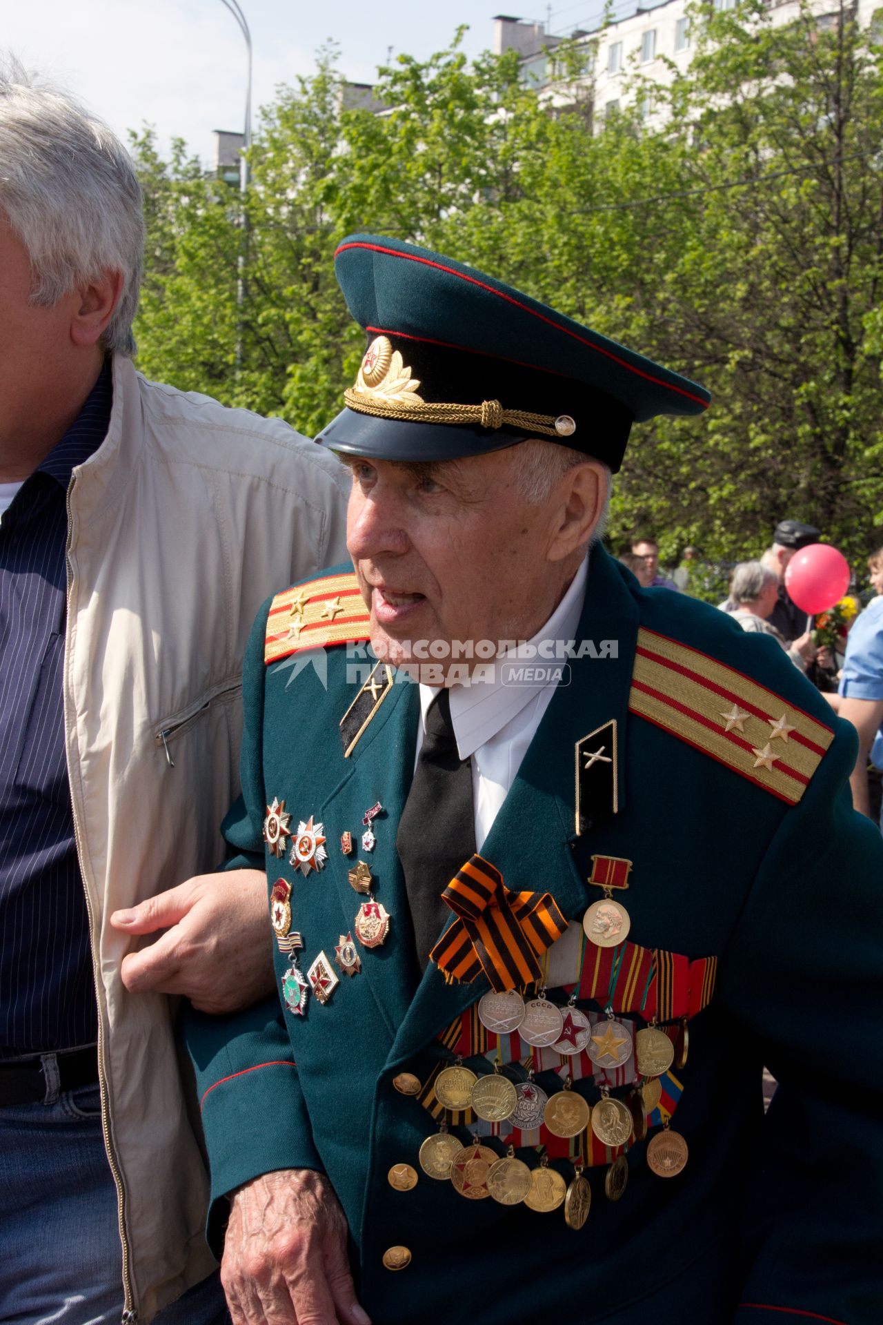 Ветеран Великой Отечественной войны во время празднования Дня Победы.