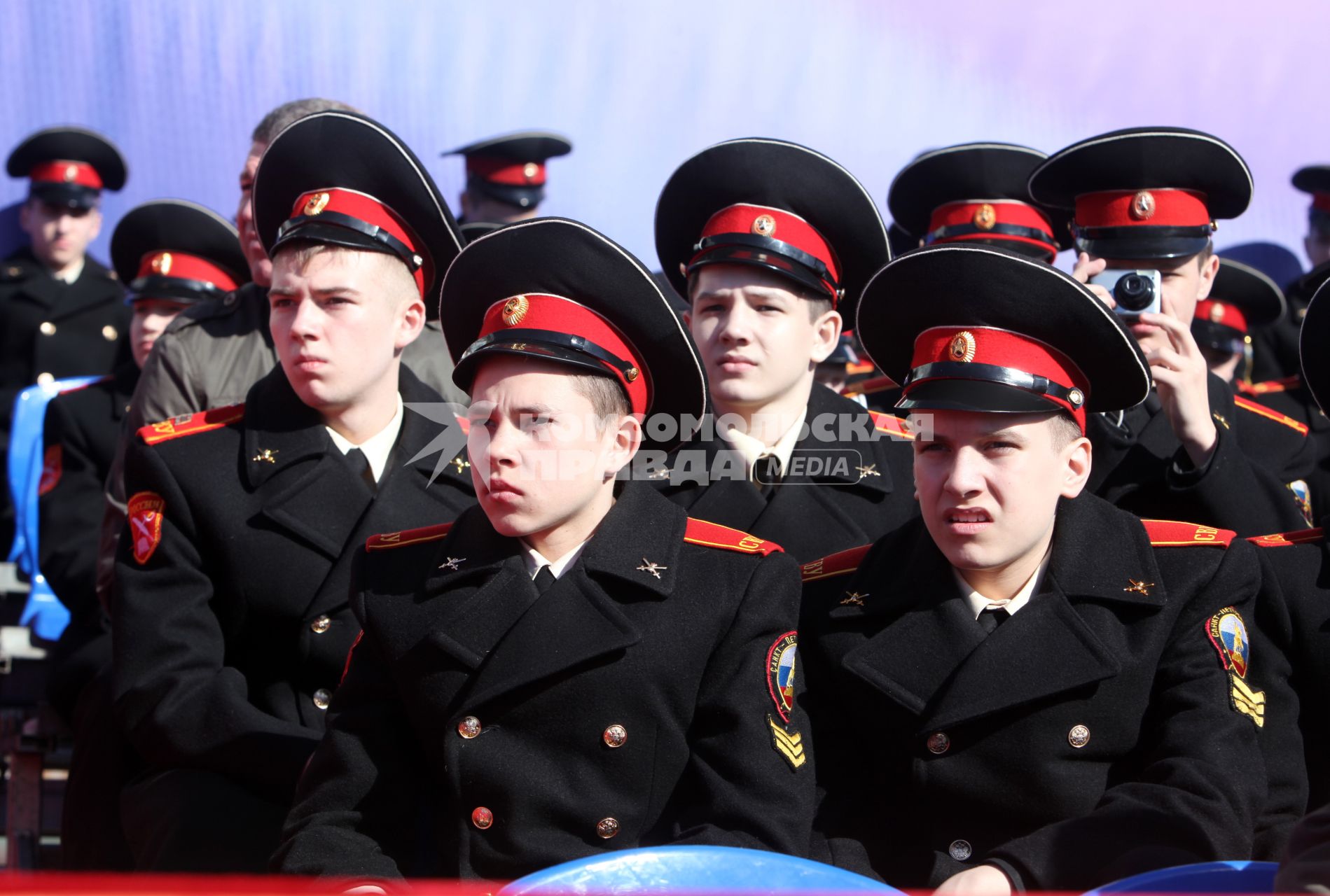 парад победы в спб
09.05.2012