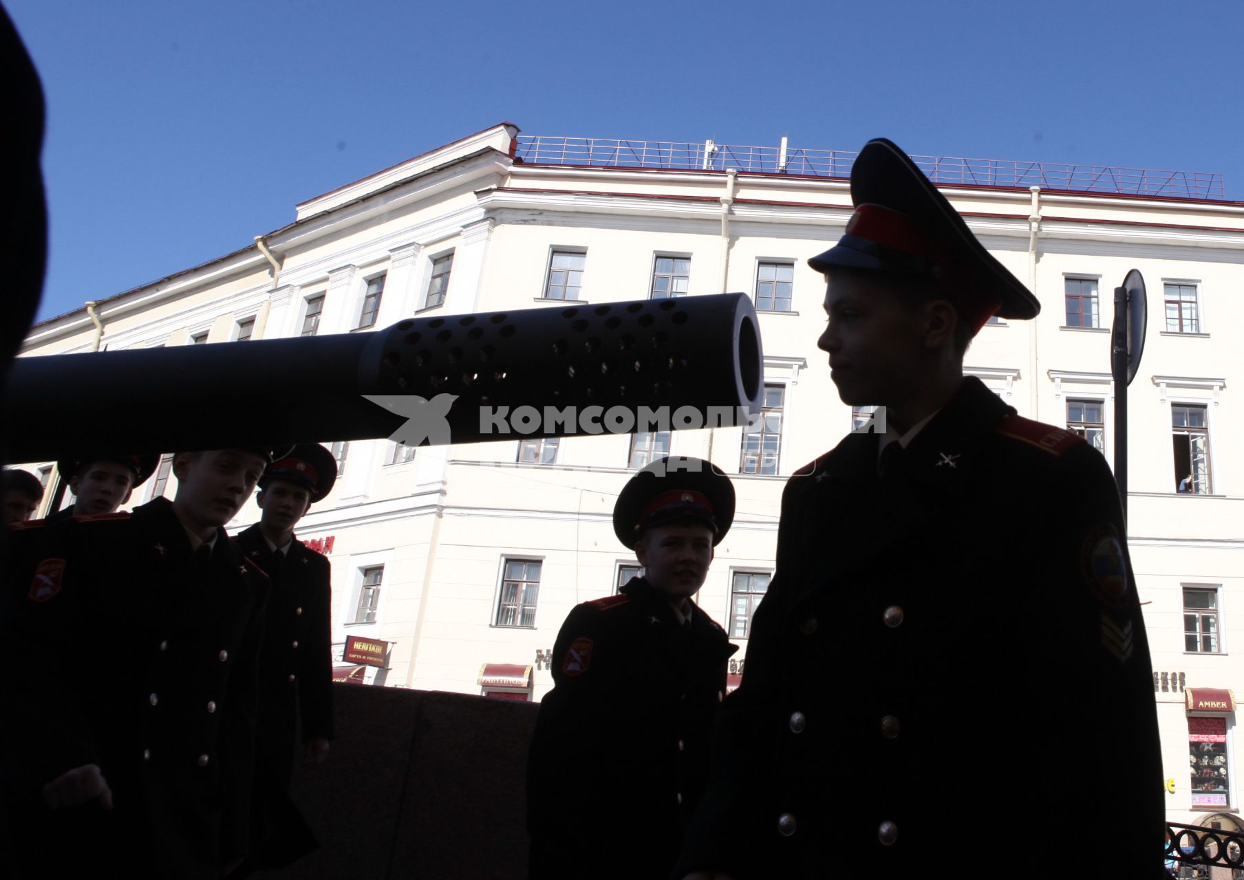 парад победы в спб
09.05.2012