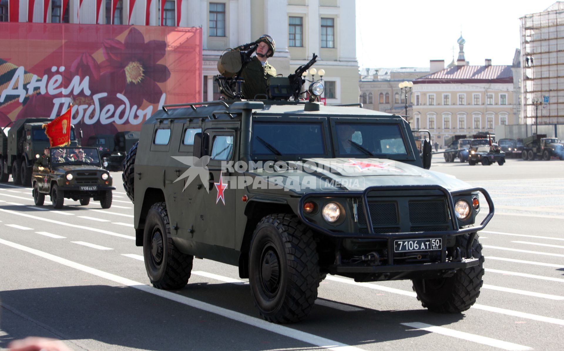 парад победы в спб
09.05.2012