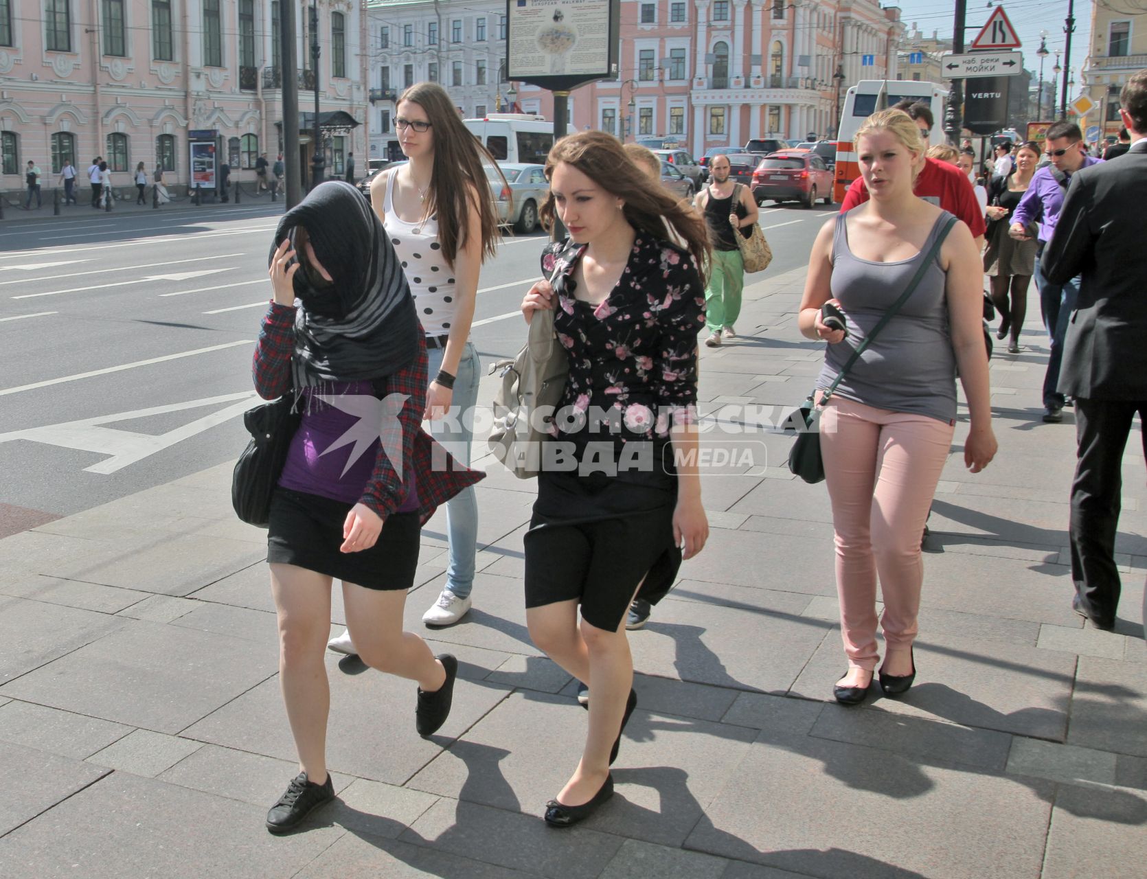 жара в городе
17.05.2012