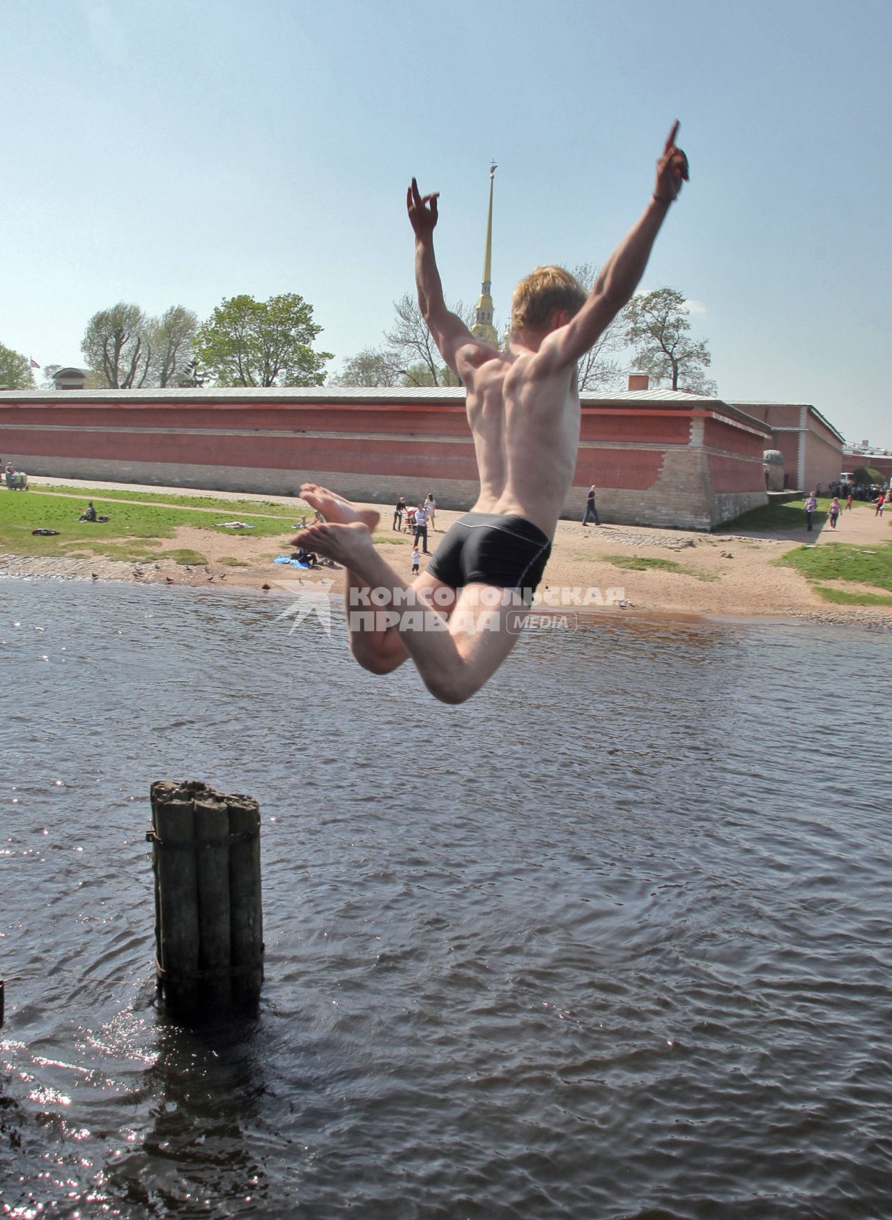 жара в городе
17.05.2012