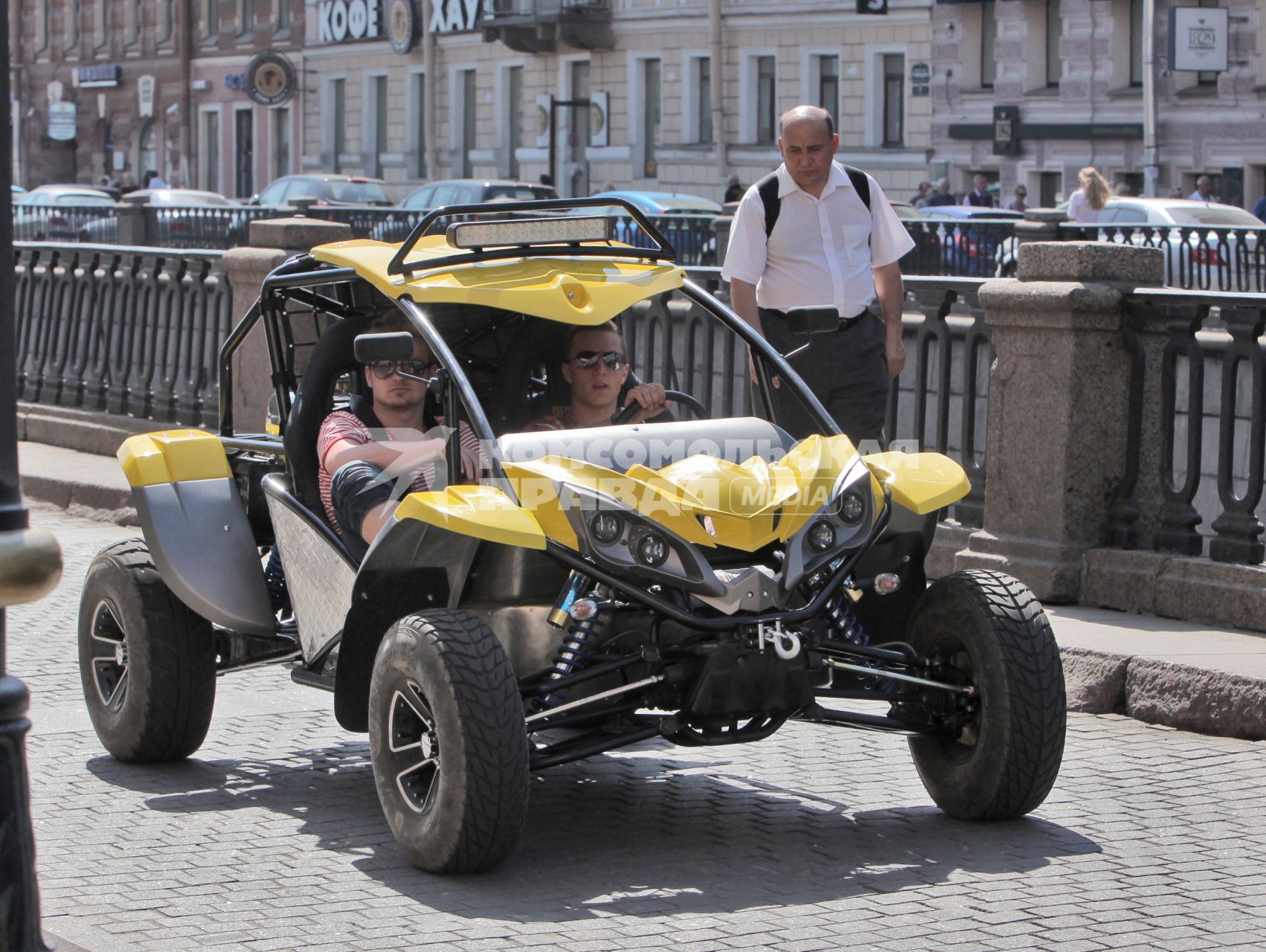 жара в городе
17.05.2012