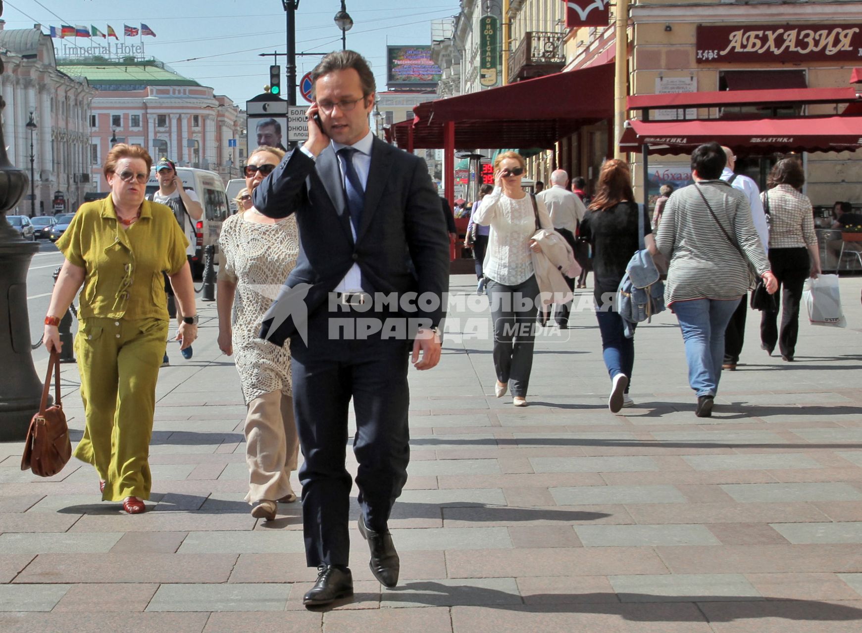 жара в городе
17.05.2012