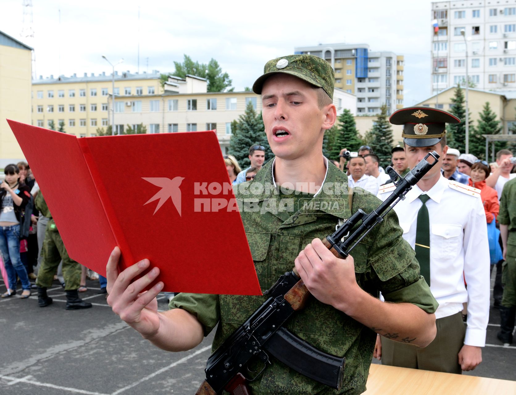 20 мая 2012, Волгоград. Принятие воинской присяги в 20-й Гвардейской мотострелковой бригаде.