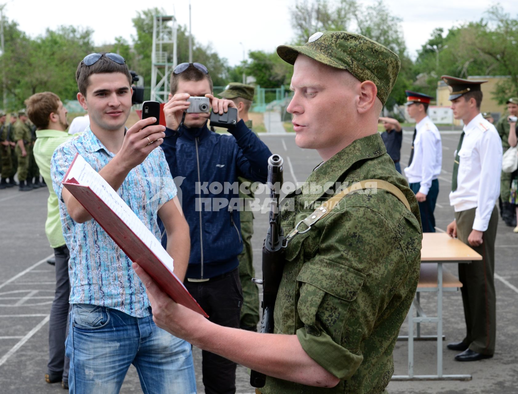 20 мая 2012, Волгоград. Принятие воинской присяги в 20-й Гвардейской мотострелковой бригаде.