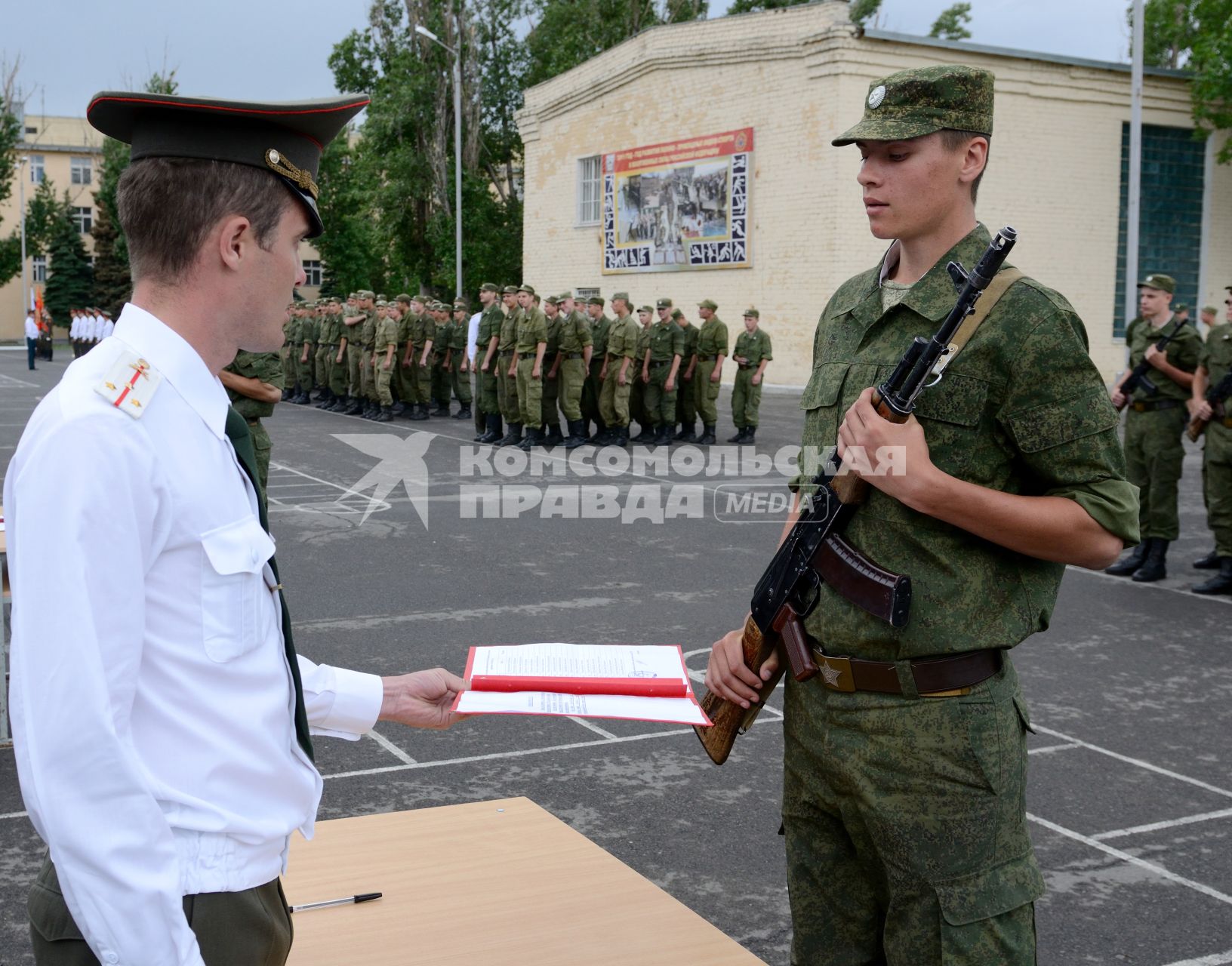 20 мая 2012, Волгоград. Принятие воинской присяги в 20-й Гвардейской мотострелковой бригаде.