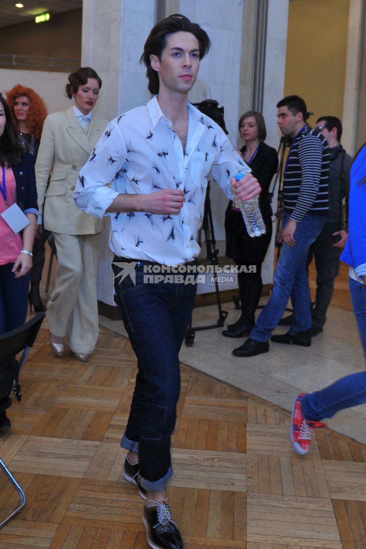 Финальный отборочный концерт Евровидения - 2012. На снимке: певец Марк Тишман.