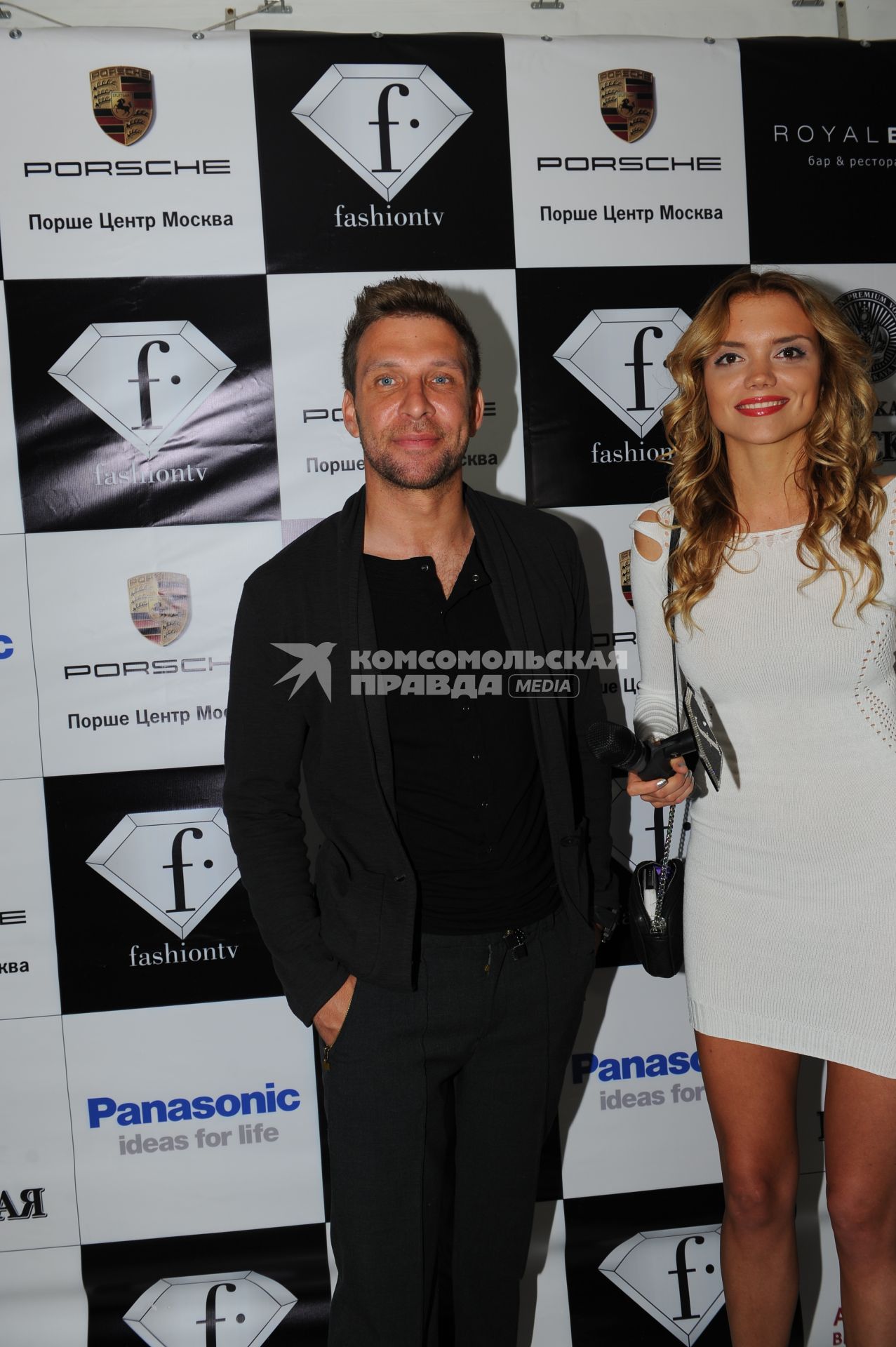 Церемонии вручения премии телеканала Fashion TV `Fashion Summer Awards 2012` в ресторане `Royal Bar`. На снимке: телеведущий Арчи (Артур Цветков).