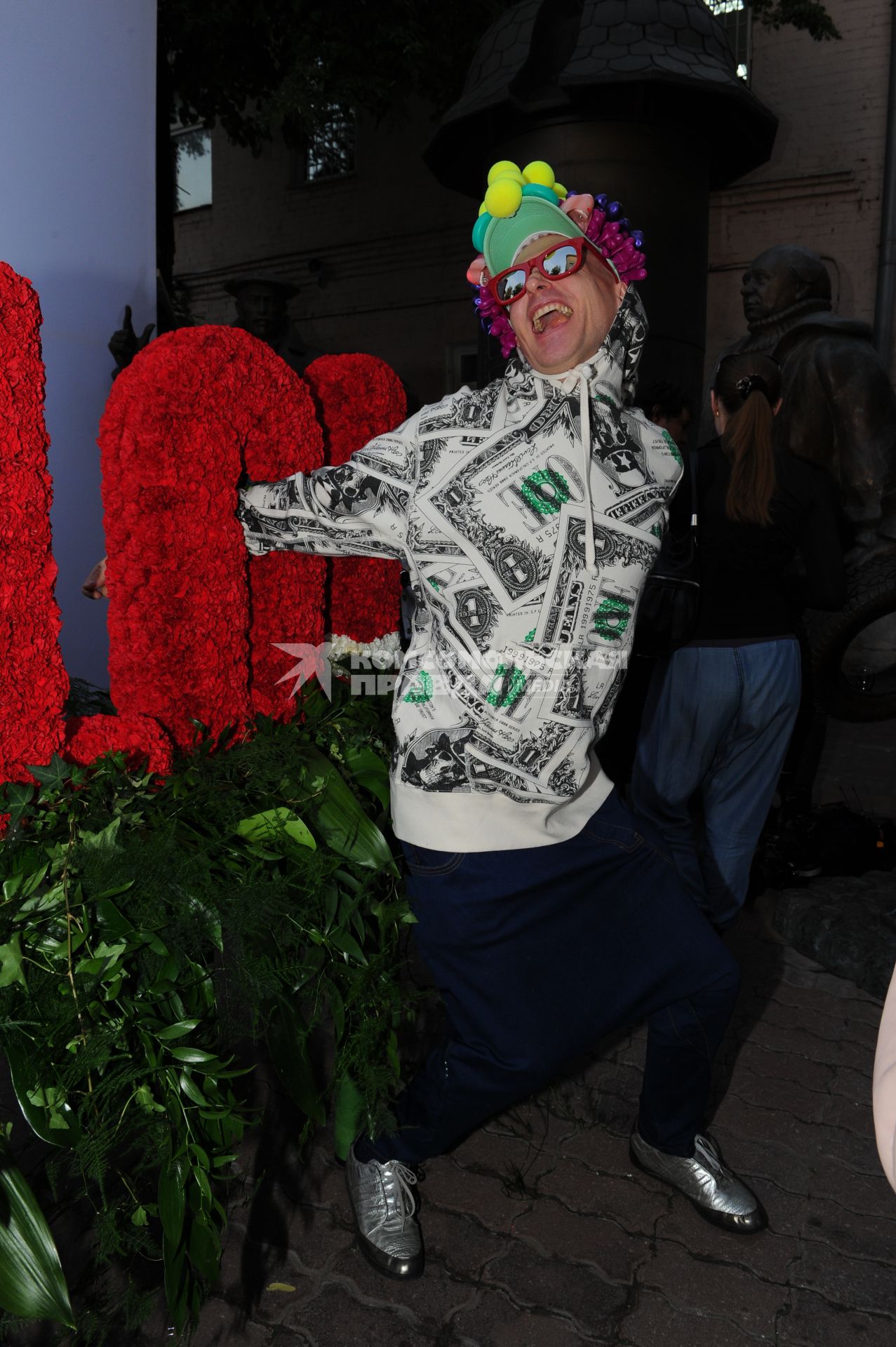 Московский музей современного искусства. Ежегодный бал `May Fashion 2012`. На снимке: художник Андрей Бартенев.