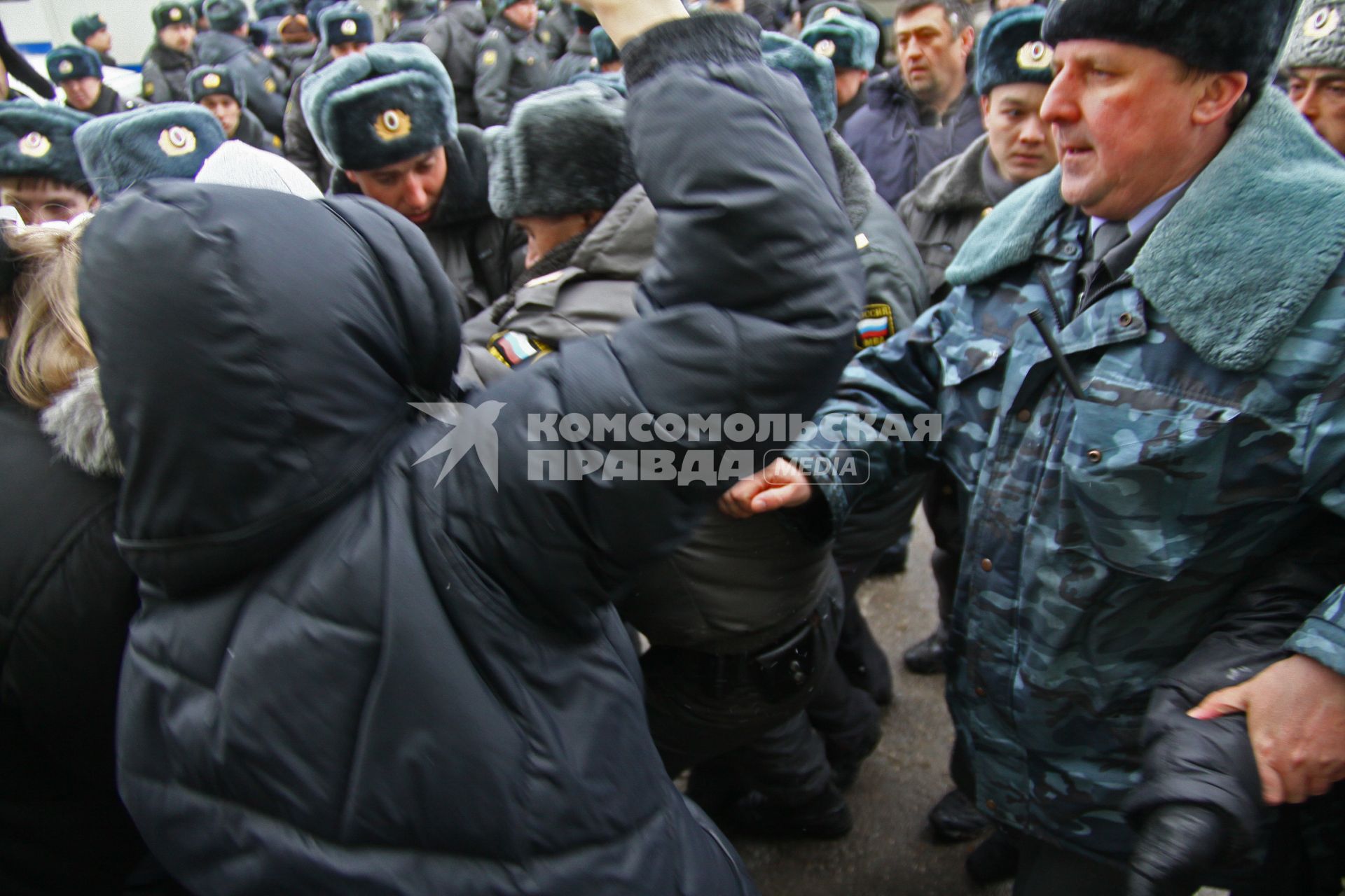 Митинг против произвола полиции в Казани на Пощади Свободы. На снимке разгон митингующих.