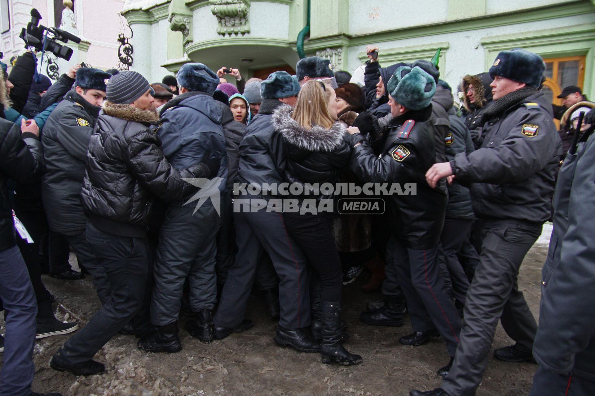 Митинг против произвола полиции в Казани на Пощади Свободы. На снимке разгон митингующих.