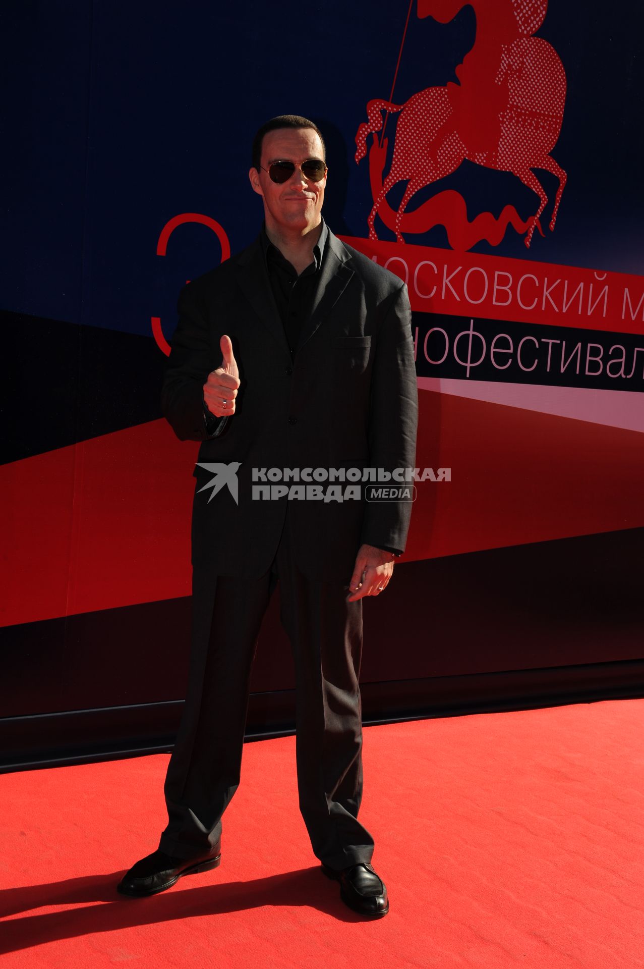 34-ый Московский международный кинофестиваль (ММКФ). На снимке: актер Александр Невский.