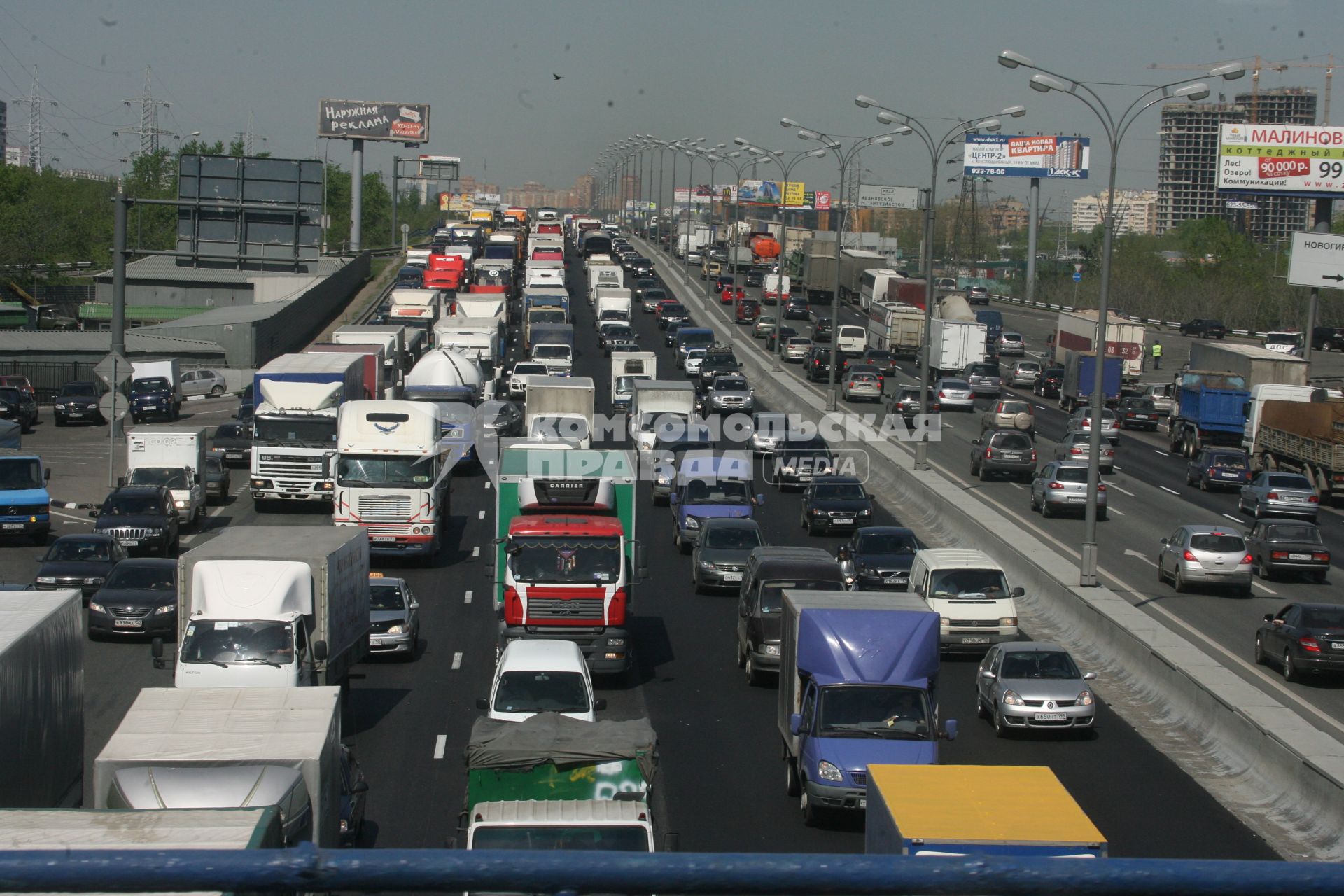 Дептранс запретил остановки на МКАД после массированной атаки БПЛА