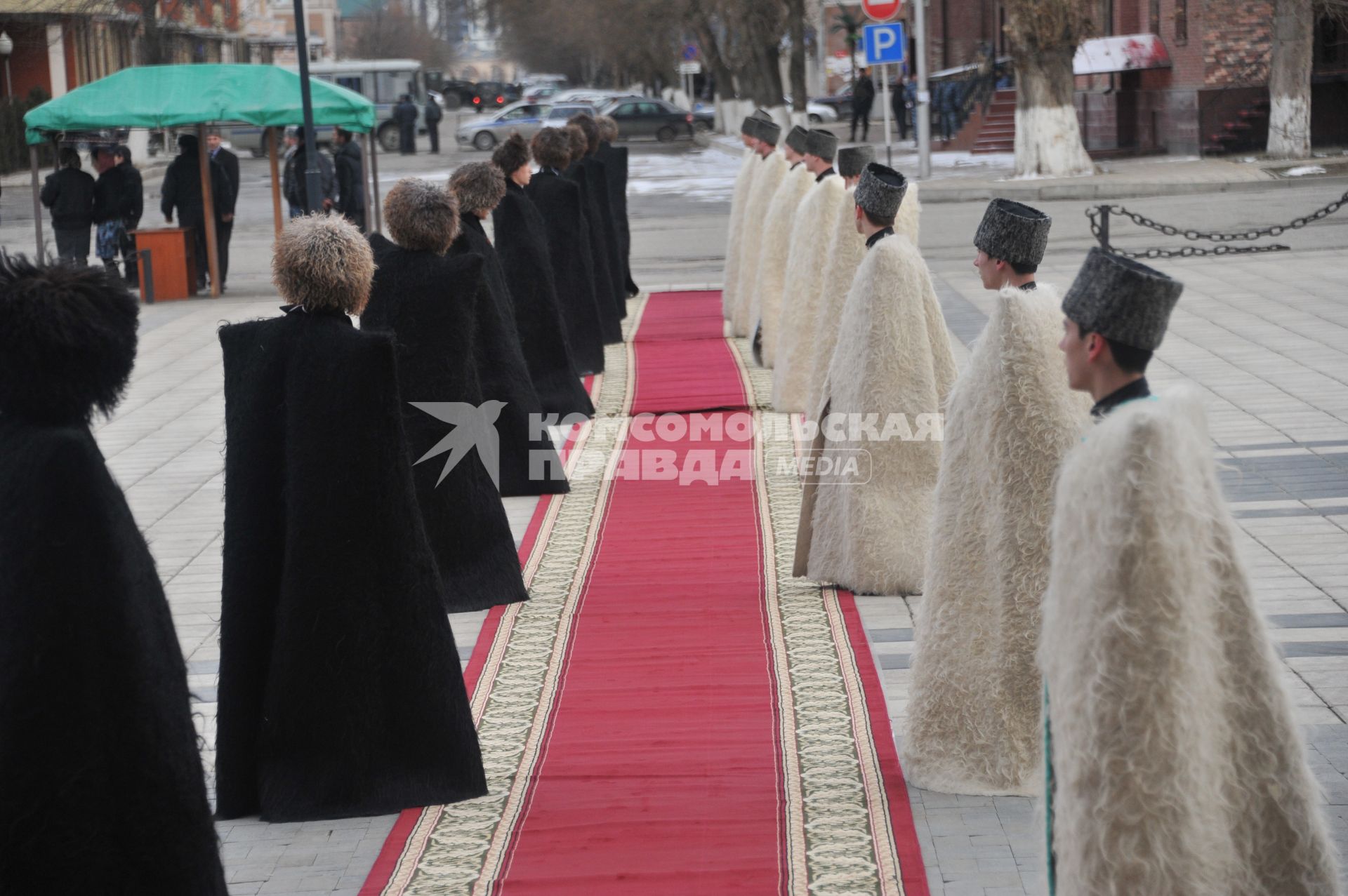 Государственный театрально-концертном зале г. Грозного. VII Международный конкурс журналистов `Золотое перо`, посвященного памяти Ахмат-Хаджи Кадырова.