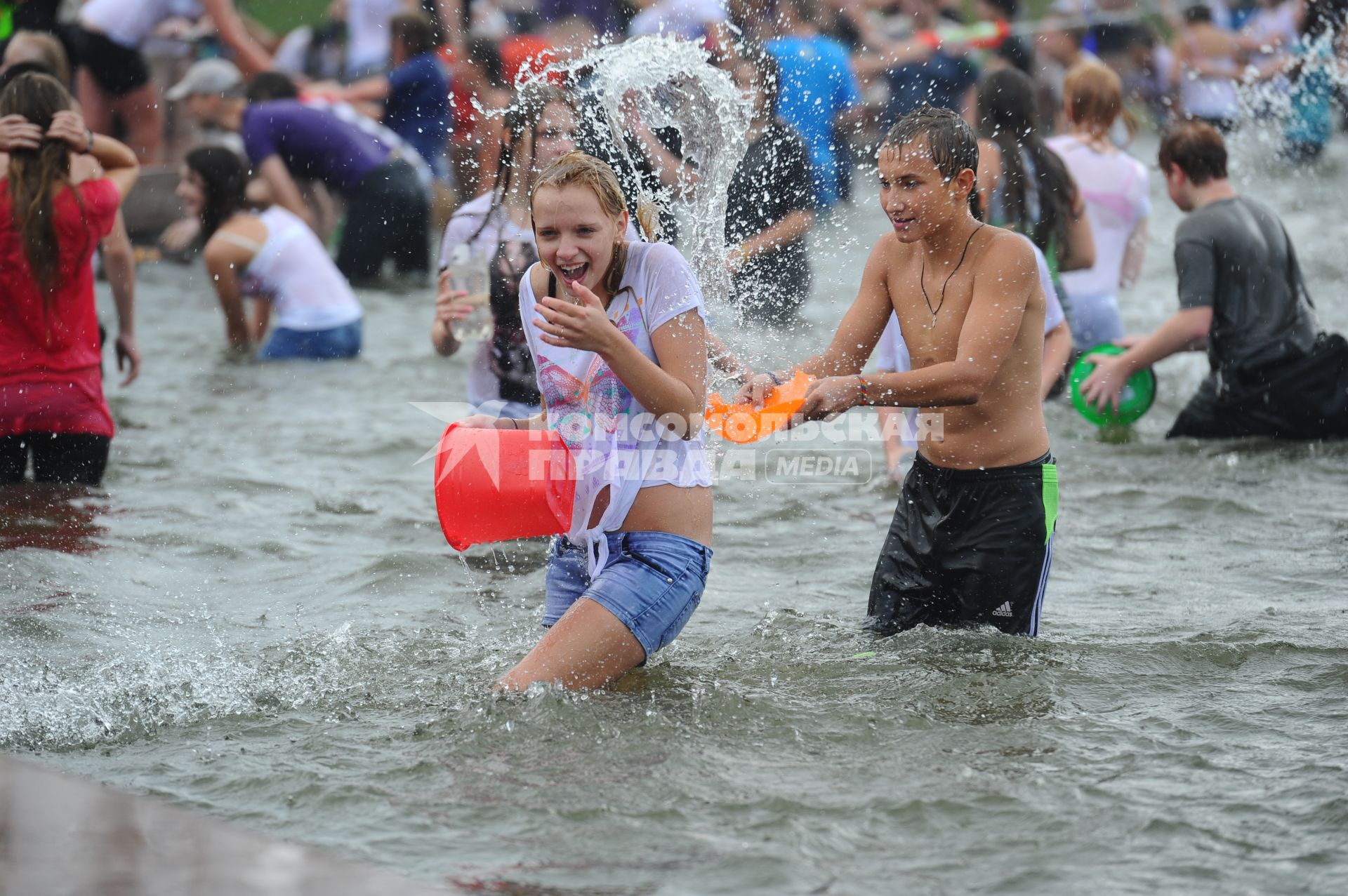 Водная битва на ВВЦ 2012.