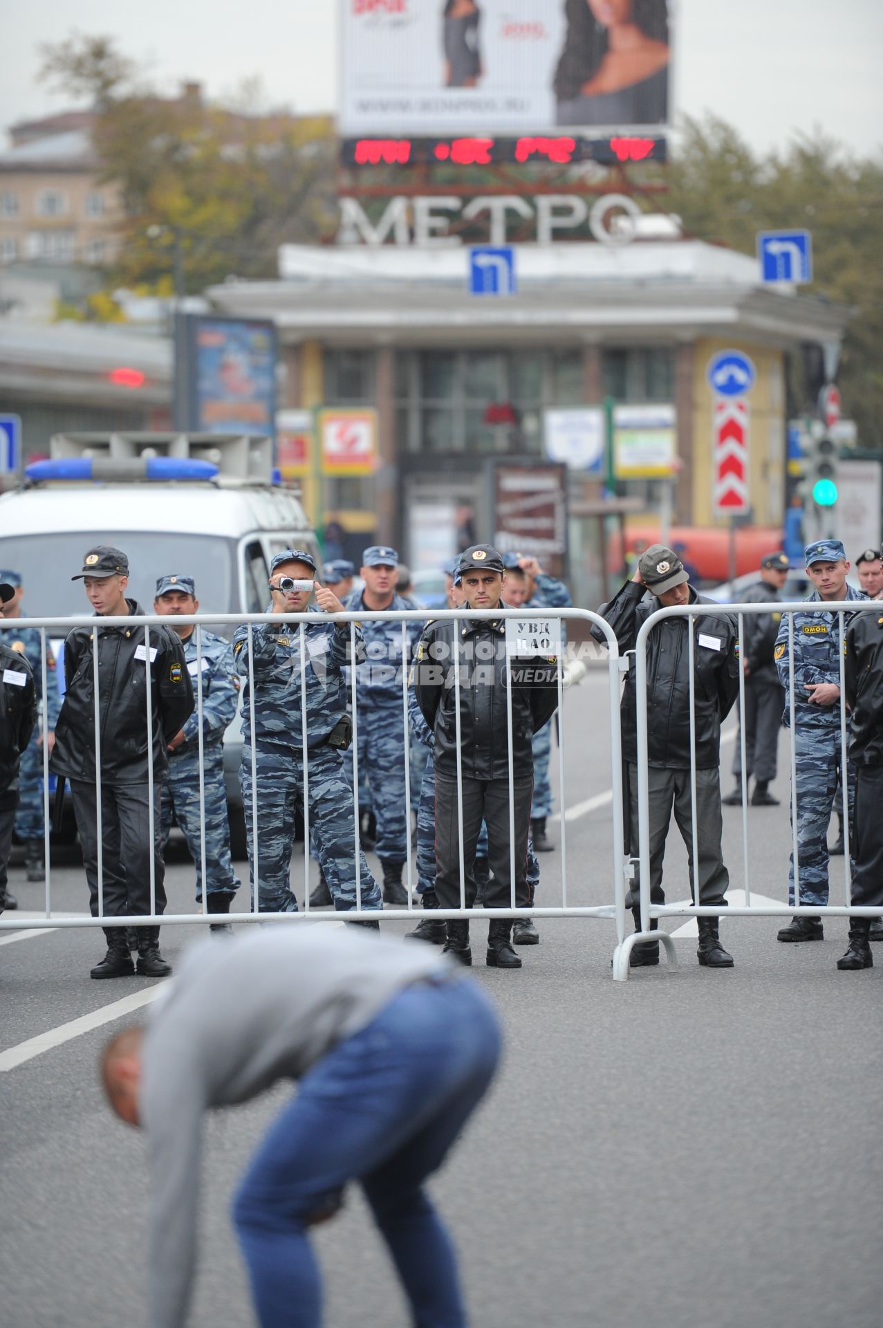 Полицейские








Ксения Вдовина