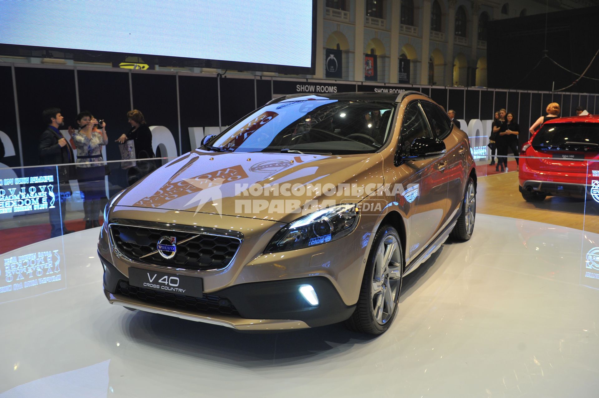 Автомобиль Volvo V40

























Ксения Вдовина