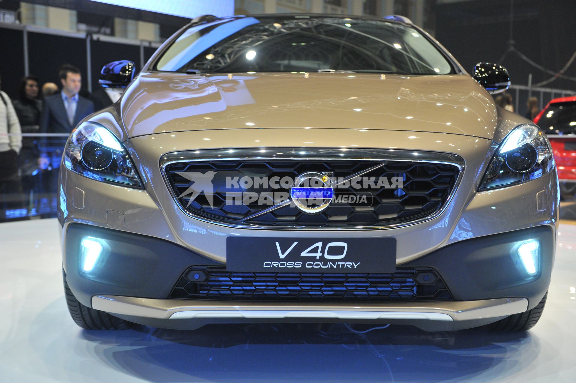 Автомобиль Volvo V40

























Ксения Вдовина