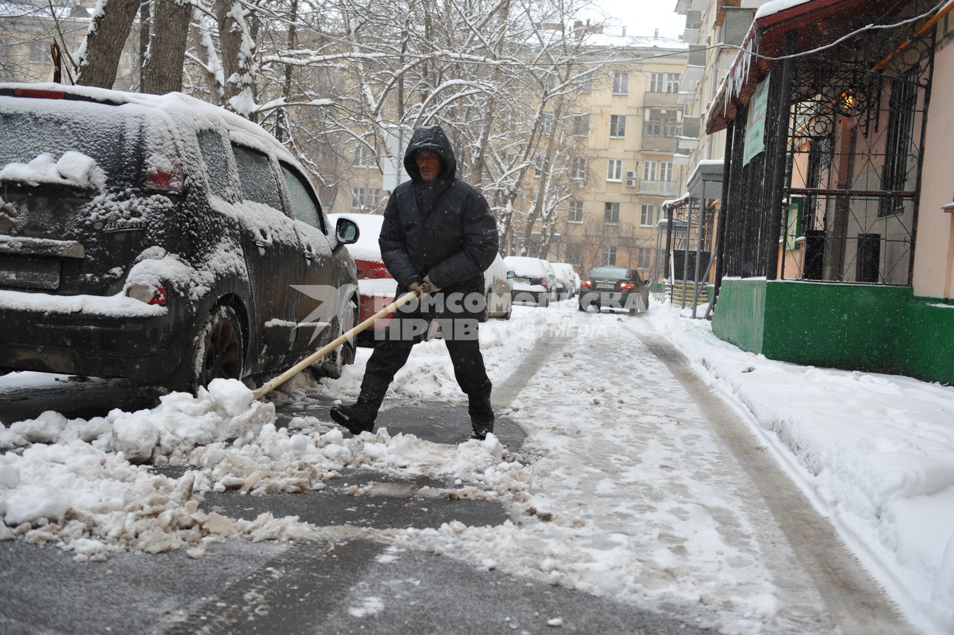 Уборка снега