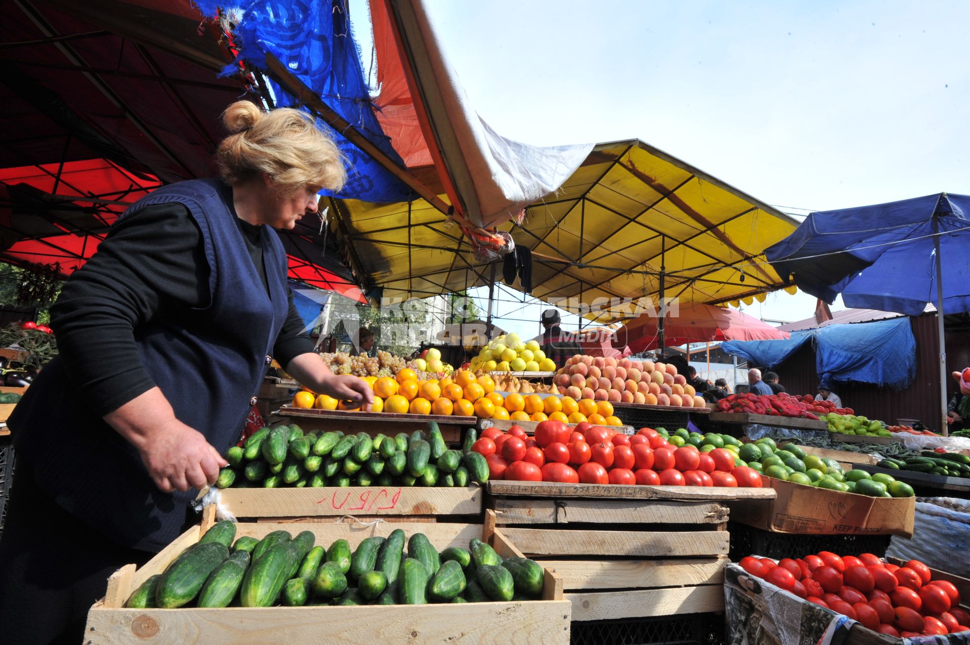 ÷ентральный продуктовый рынок в “билиси