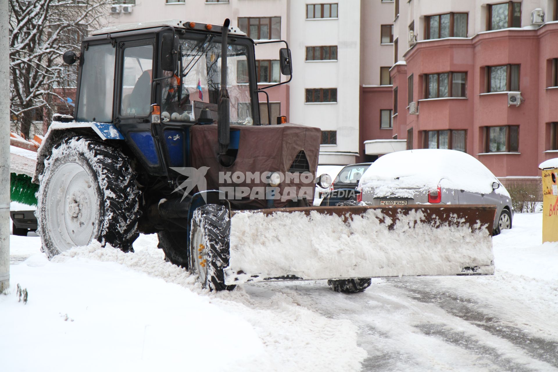 Минск. Снегоуборочная техника.