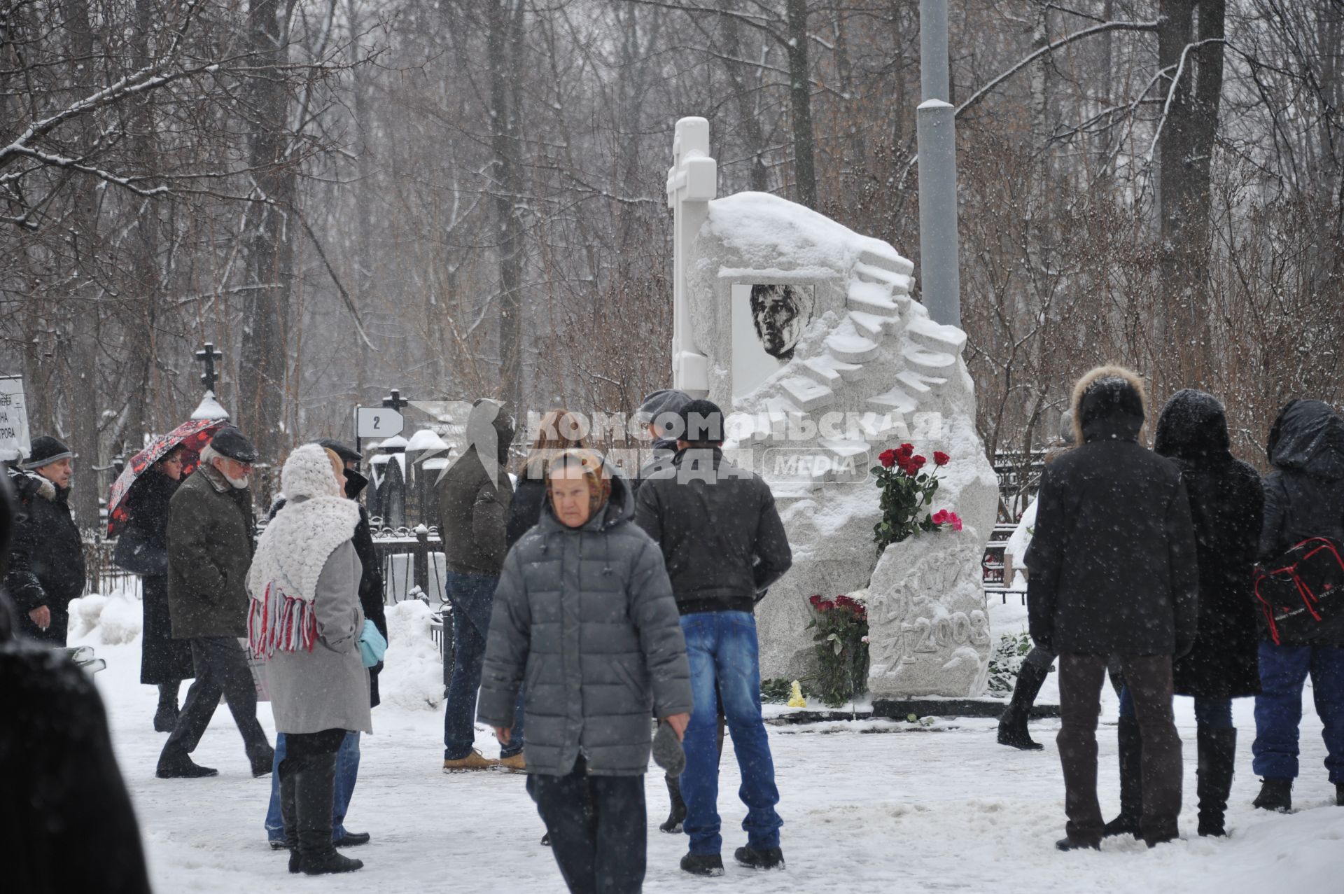 Могила Александра Абдулова