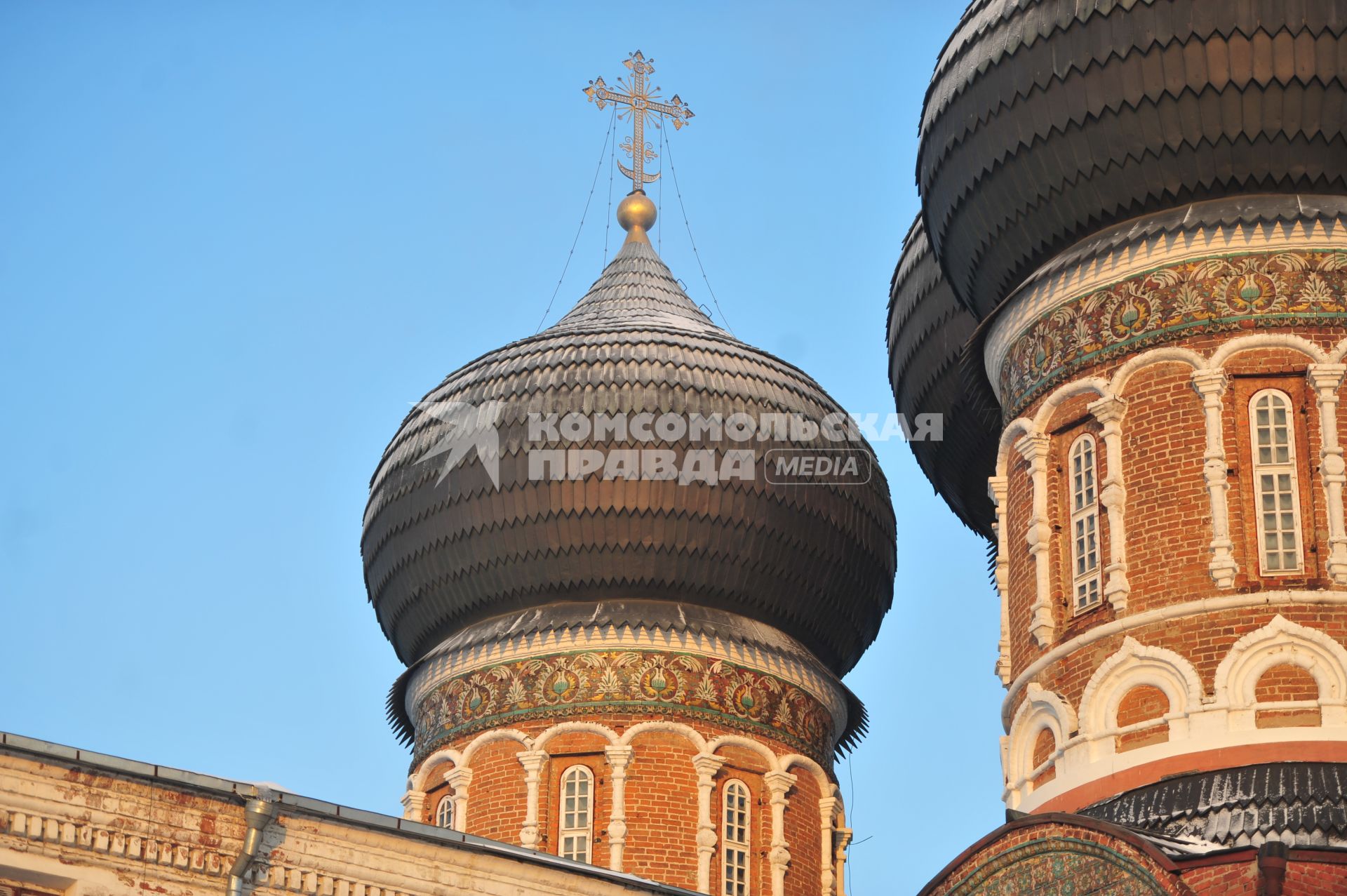 Храм Покрова Пресвятой Богородицы в Измайлове. На снимке: купол.